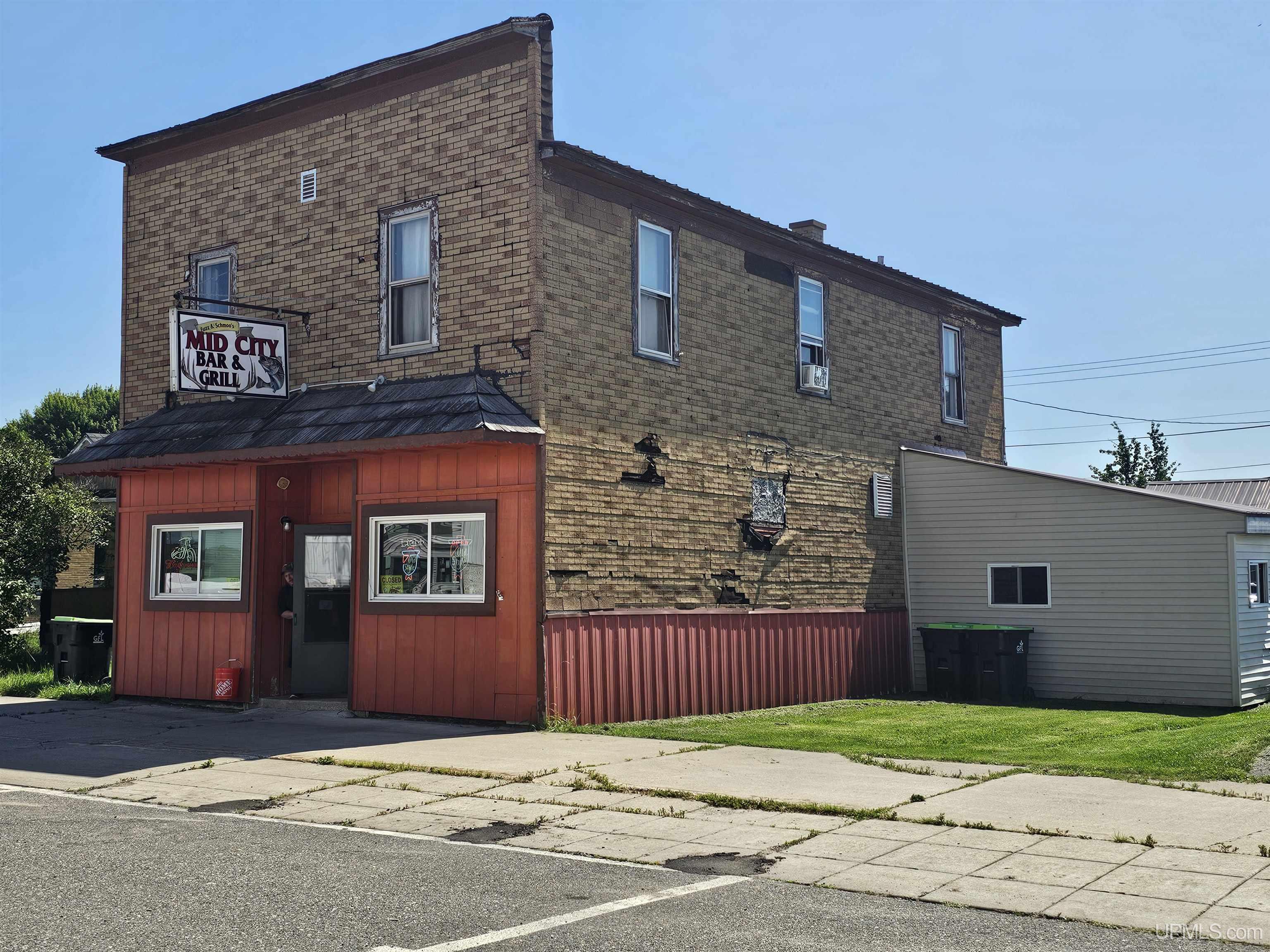 Commercial Listing MLS Number 50137186