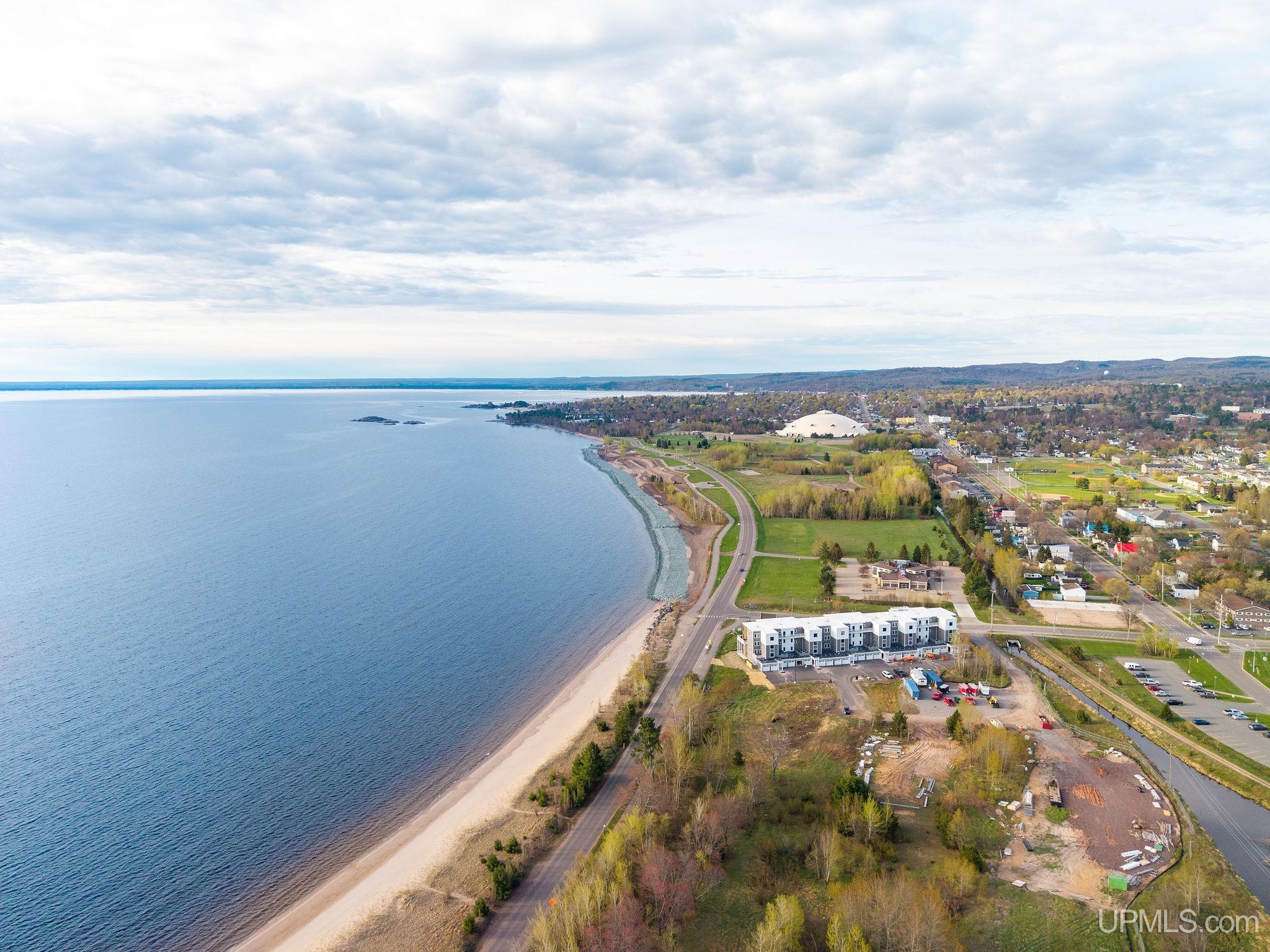 Photo 48 of Condo for sale at 2401 N Lakeshore Blvd, Marquette, MI 49855 | MLS# 50145784 | Listing updated on 2026-09-03