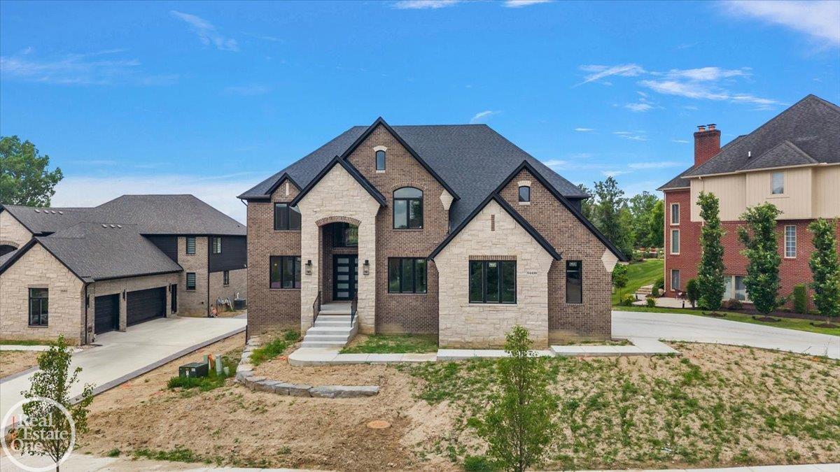 2nd image of 54438 Carrington Dr, Shelby Township, MI 48316 | MLS# 58050154771