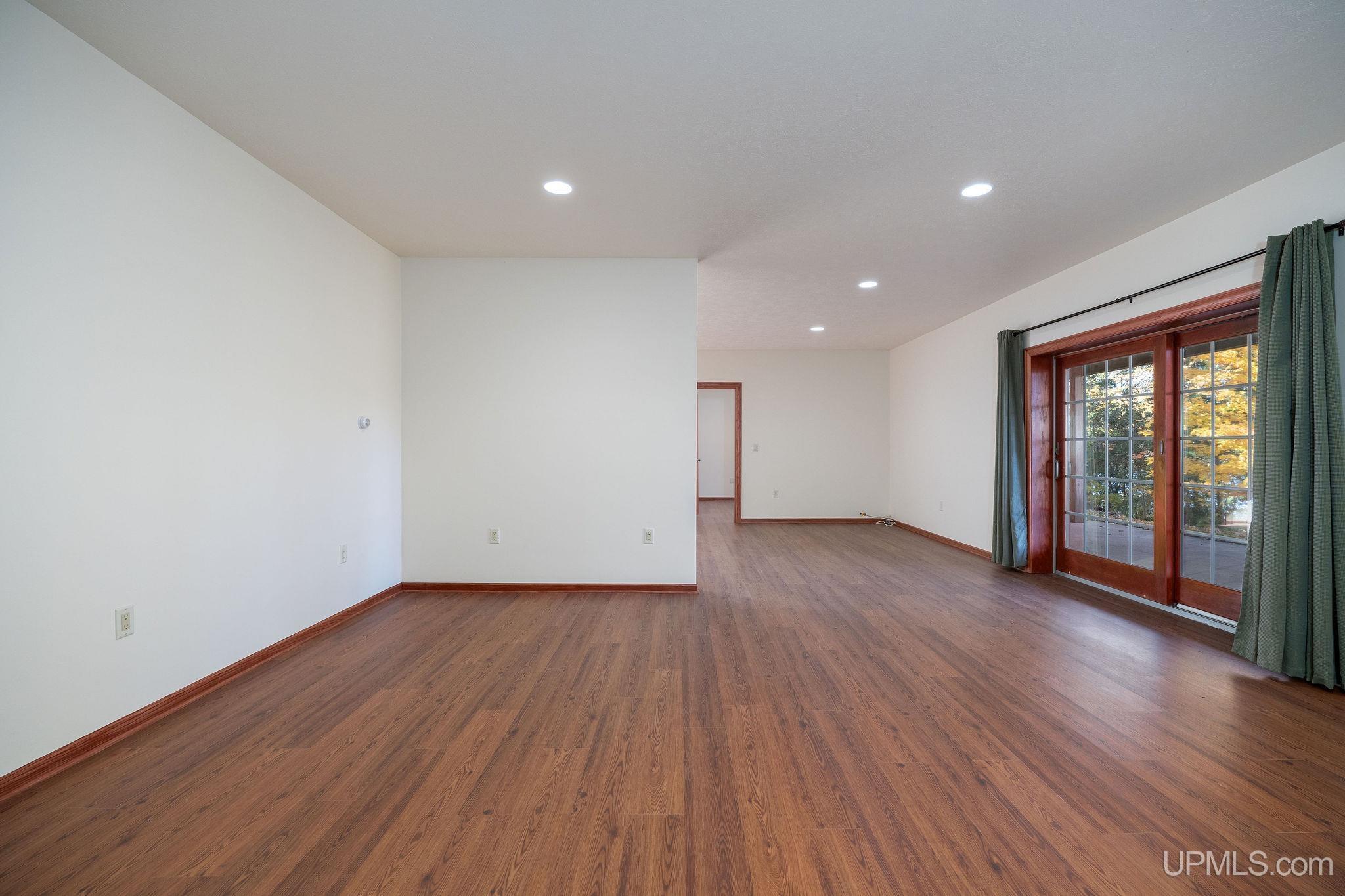 MLS 50156972 Large photo number 33 
