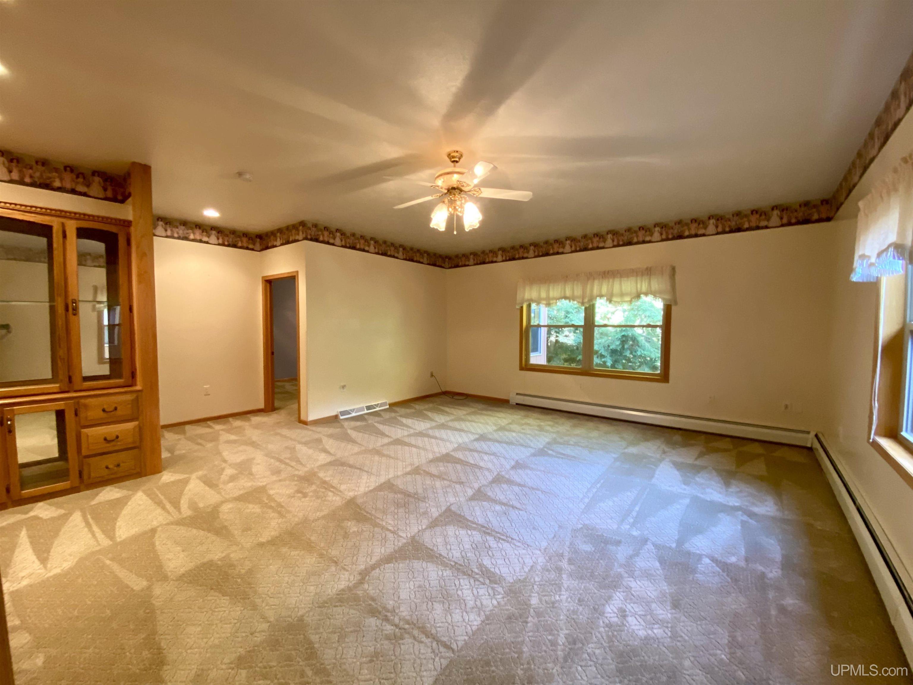 737 Grove Street, Marquette, MI, 49855