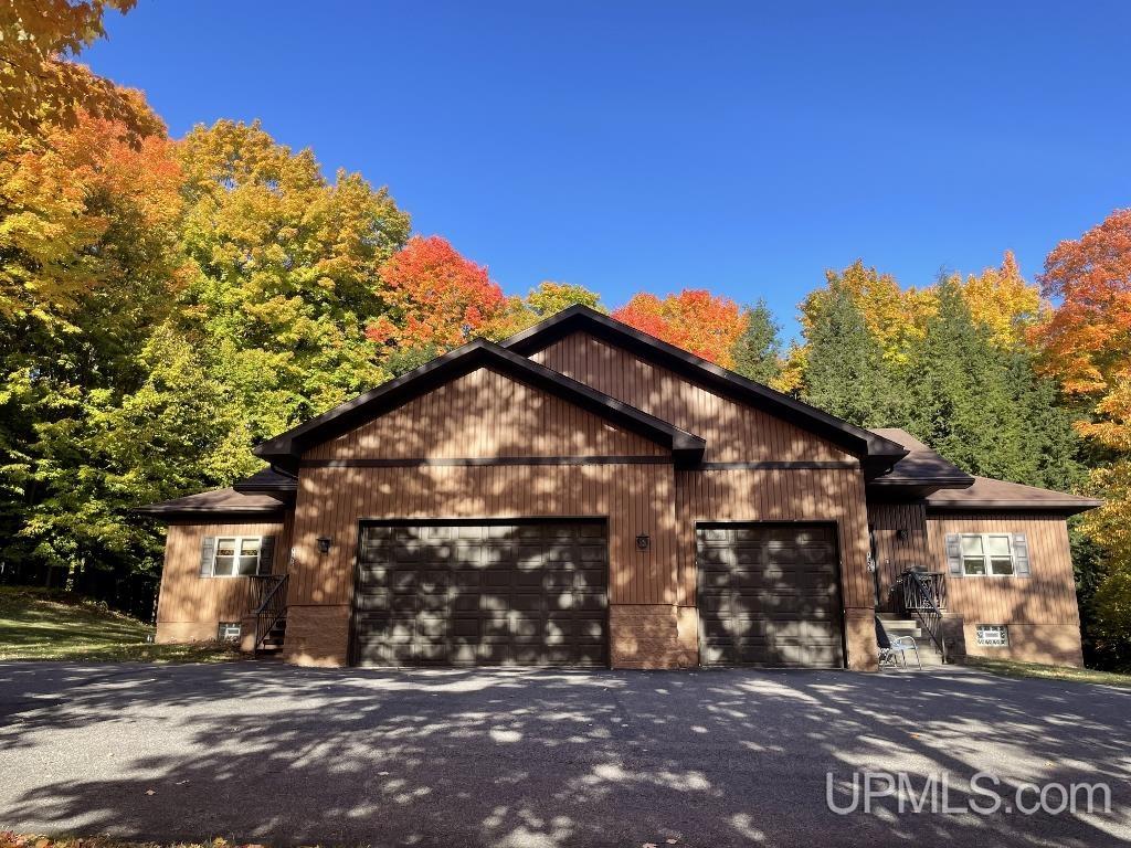 737 Grove Street, Marquette, MI, 49855