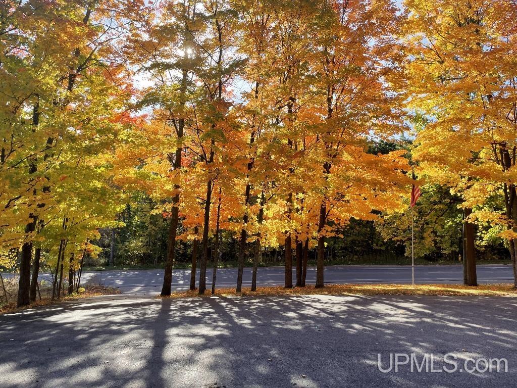 737 Grove Street, Marquette, MI, 49855