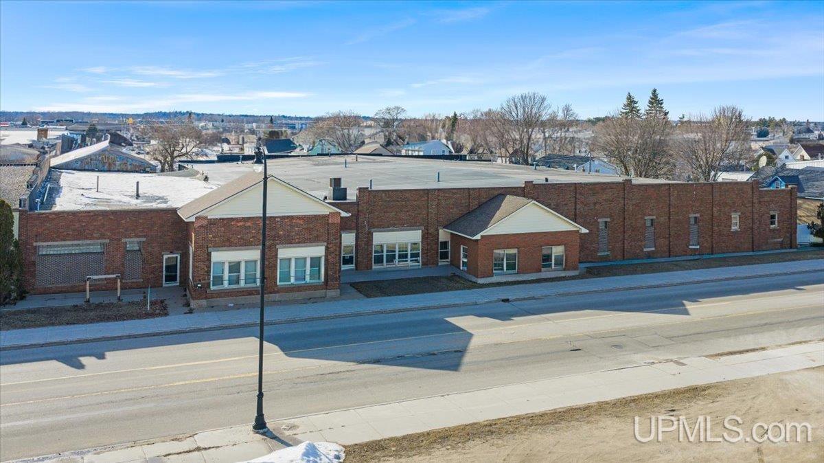 15144 Plymouth Road, Detroit, MI, 48227 2413
