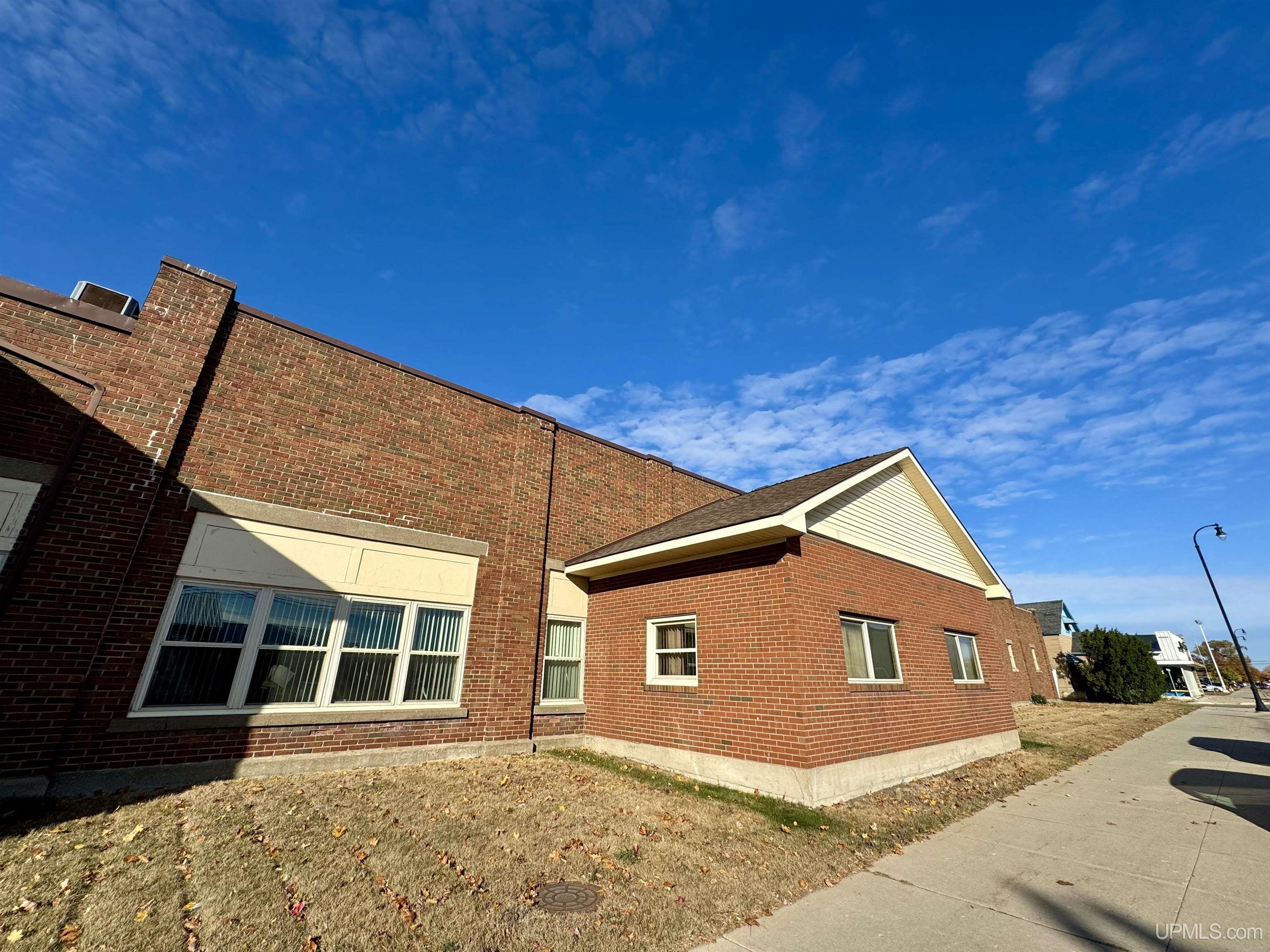 433 Stephenson Ave Avenue, Escanaba, MI, 49829