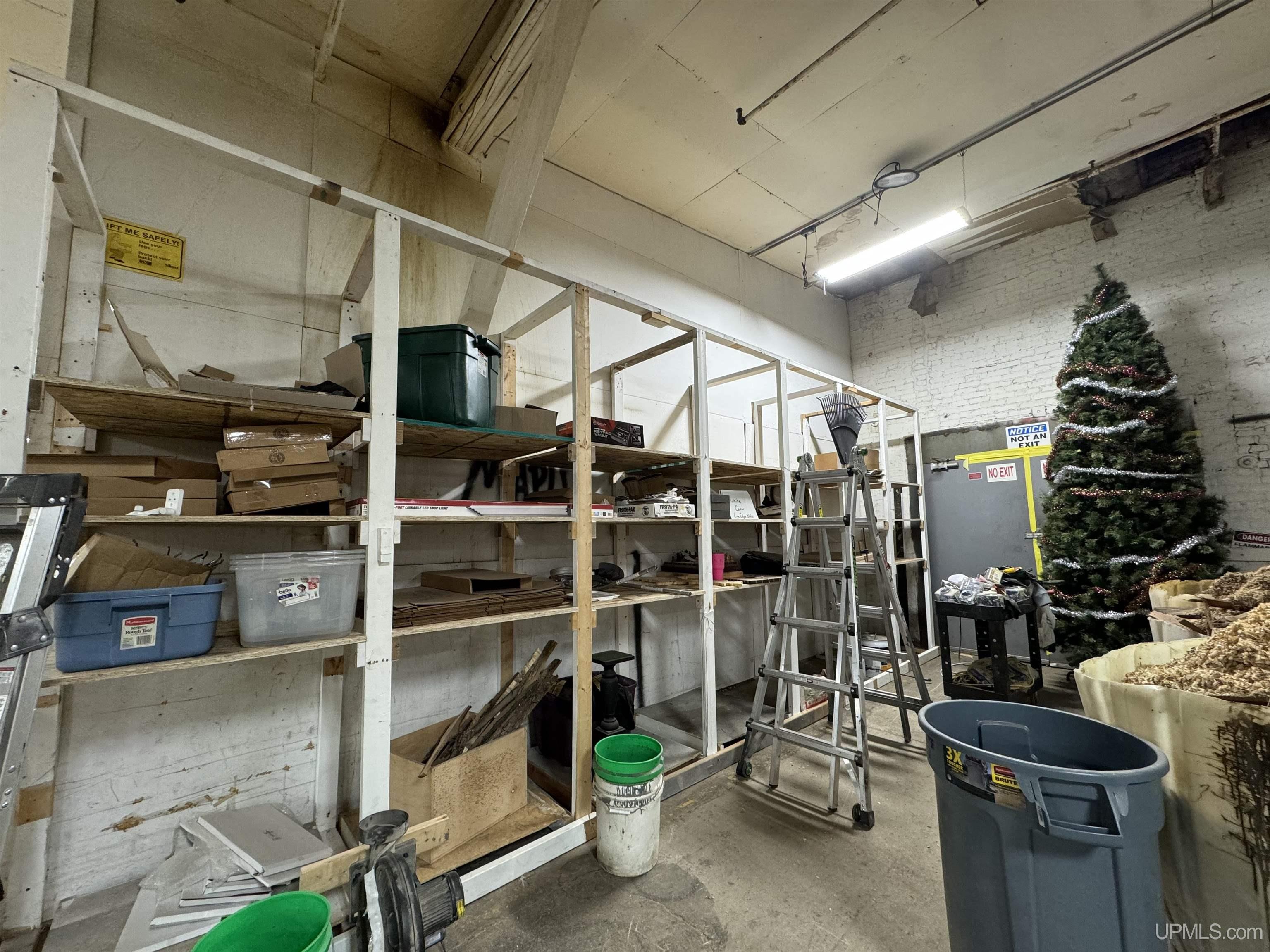 433 Stephenson Ave Avenue, Escanaba, MI, 49829