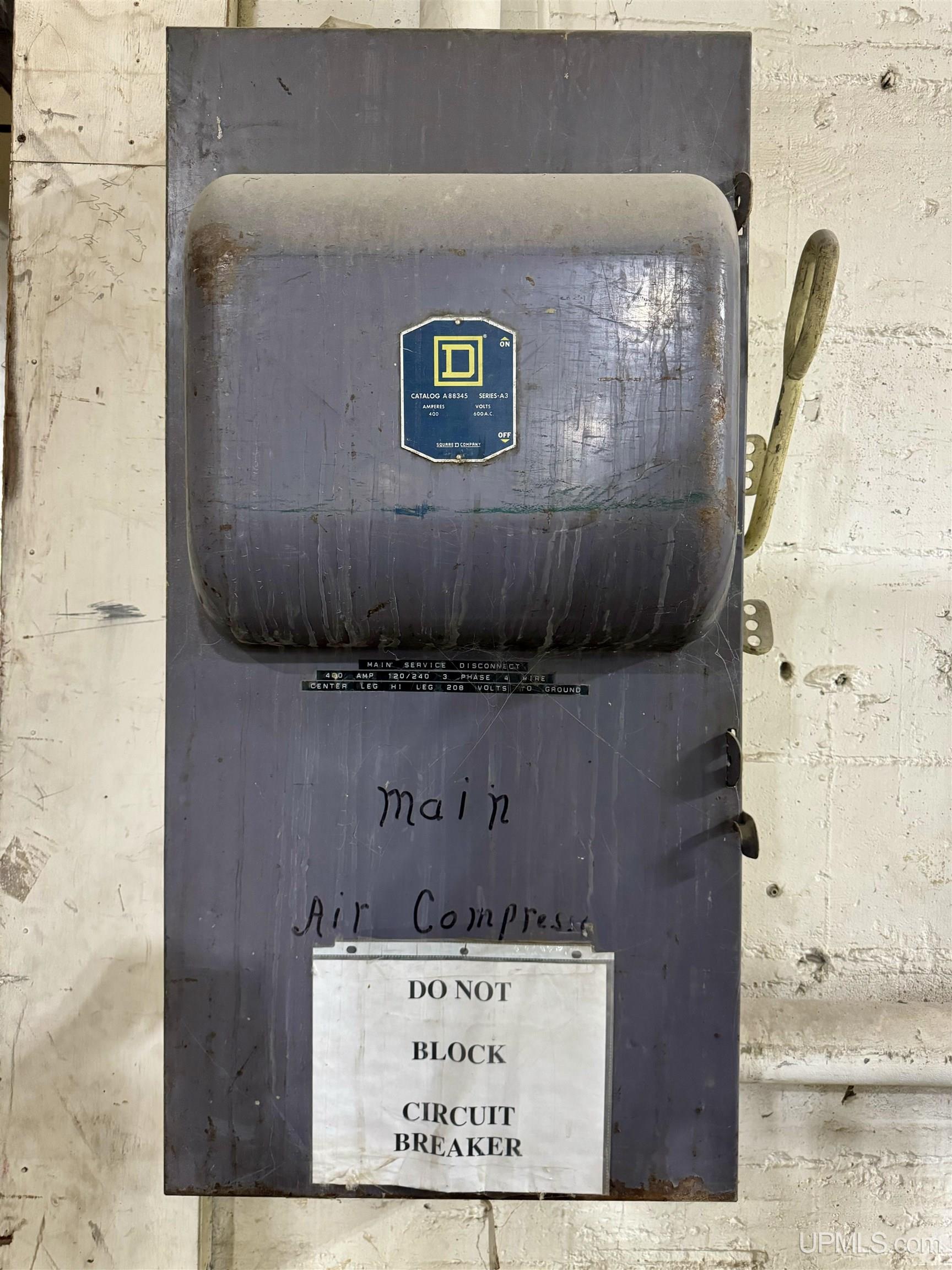 433 Stephenson Ave Avenue, Escanaba, MI, 49829