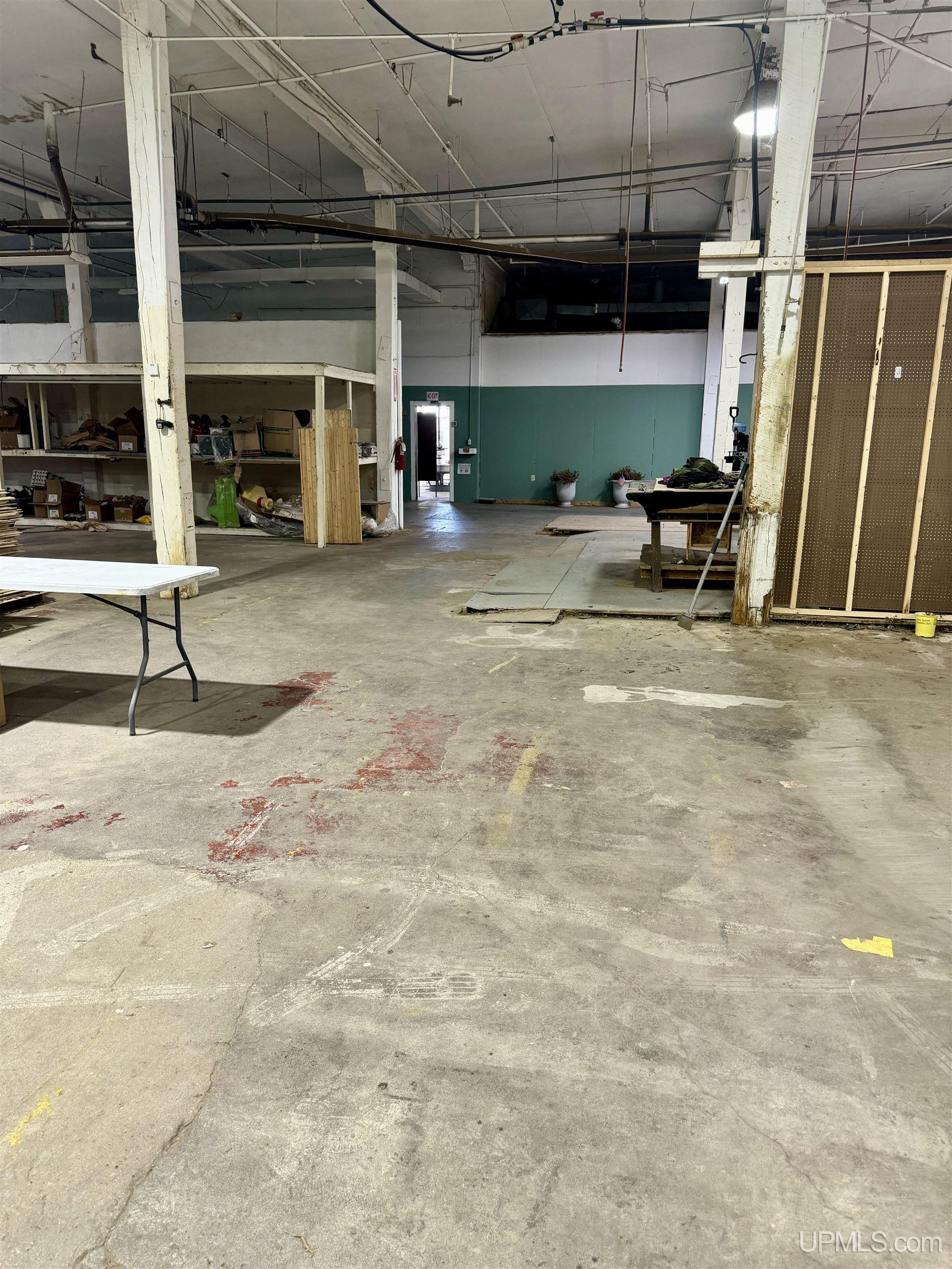 433 Stephenson Ave Avenue, Escanaba, MI, 49829