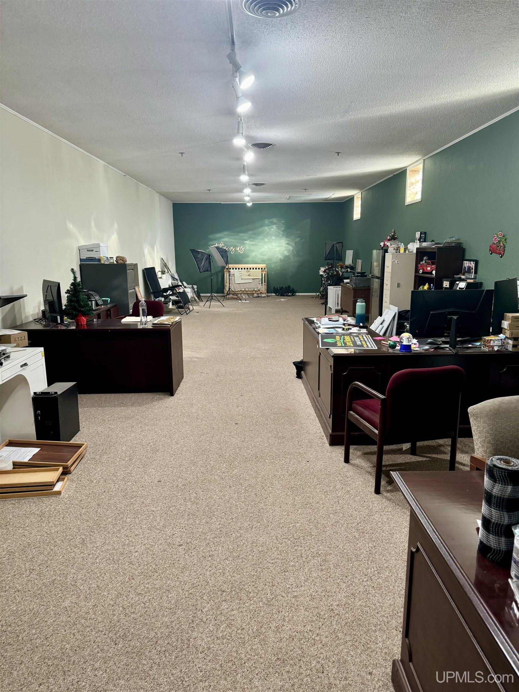 433 Stephenson Ave Avenue, Escanaba, MI, 49829