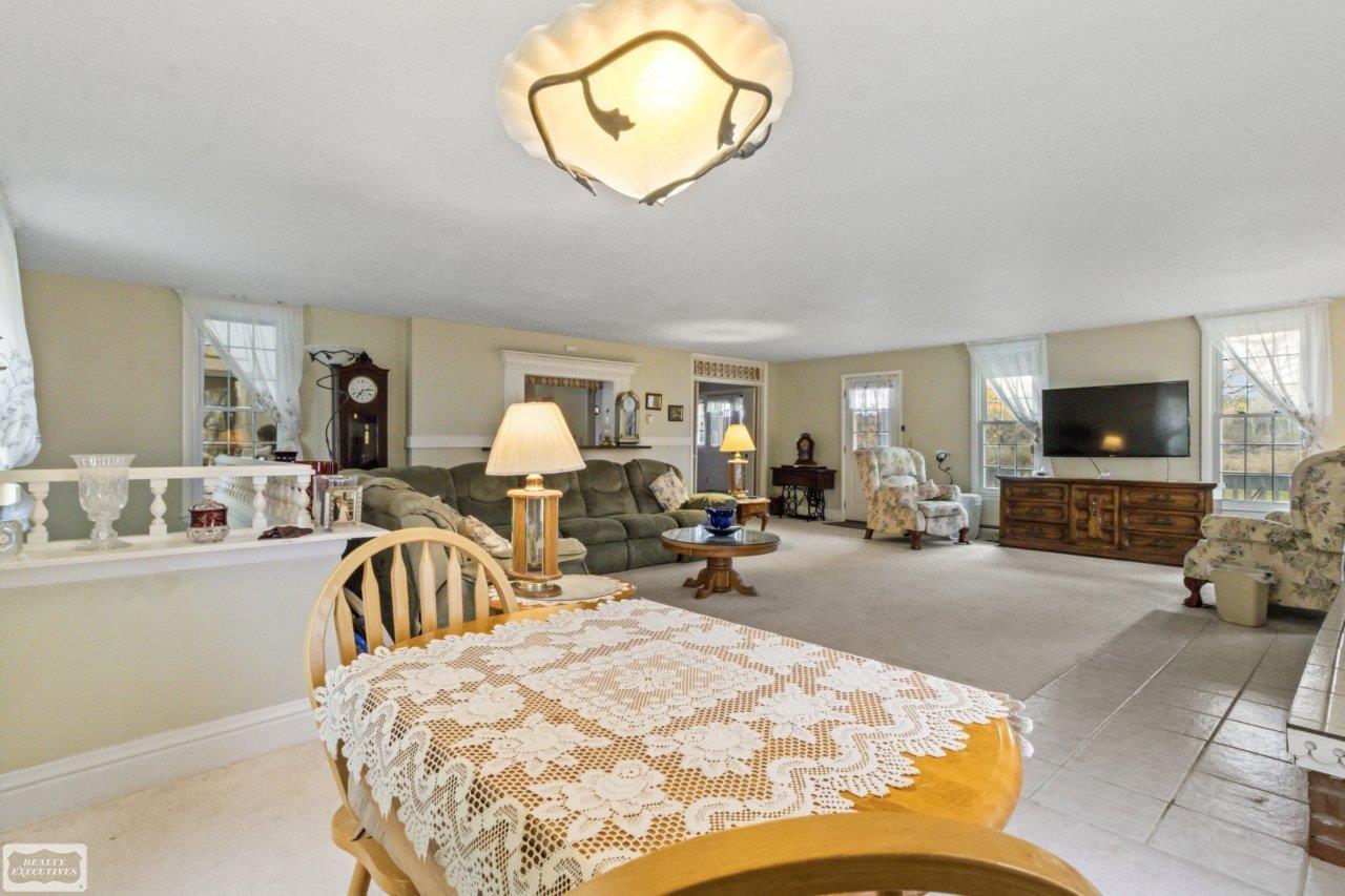 5405 S Lakeshore Road, Harbor Beach, MI, 48441