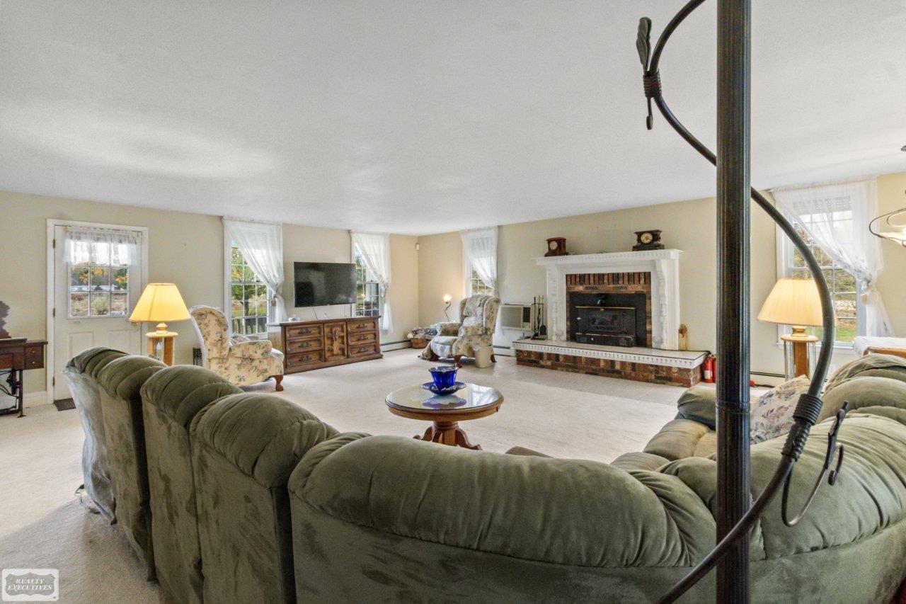 5405 S Lakeshore Road, Harbor Beach, MI, 48441