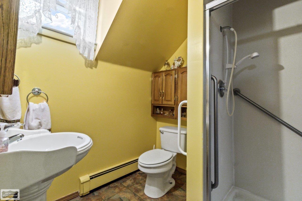 5405 S Lakeshore Road, Harbor Beach, MI, 48441