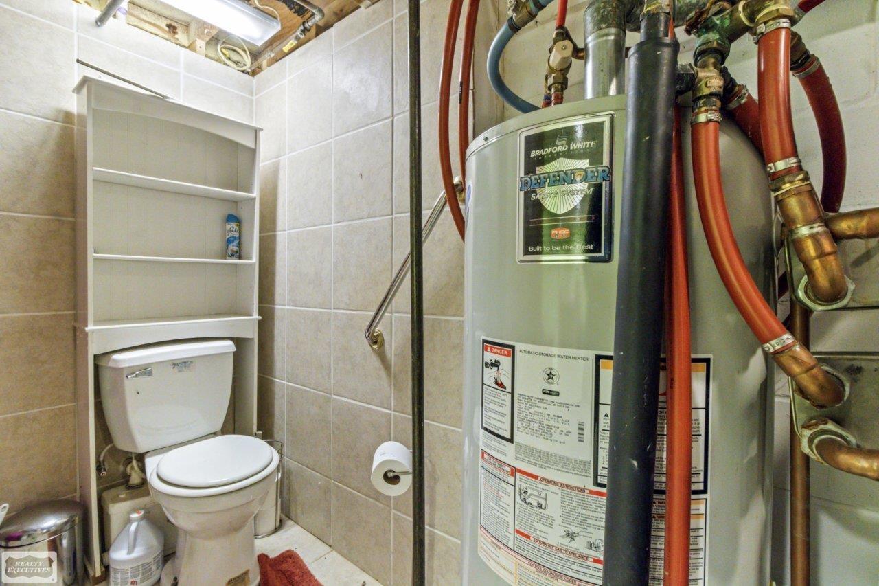 5405 S Lakeshore Road, Harbor Beach, MI, 48441