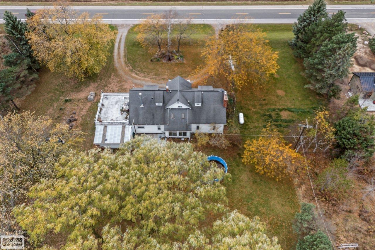 5405 S Lakeshore Road, Harbor Beach, MI, 48441