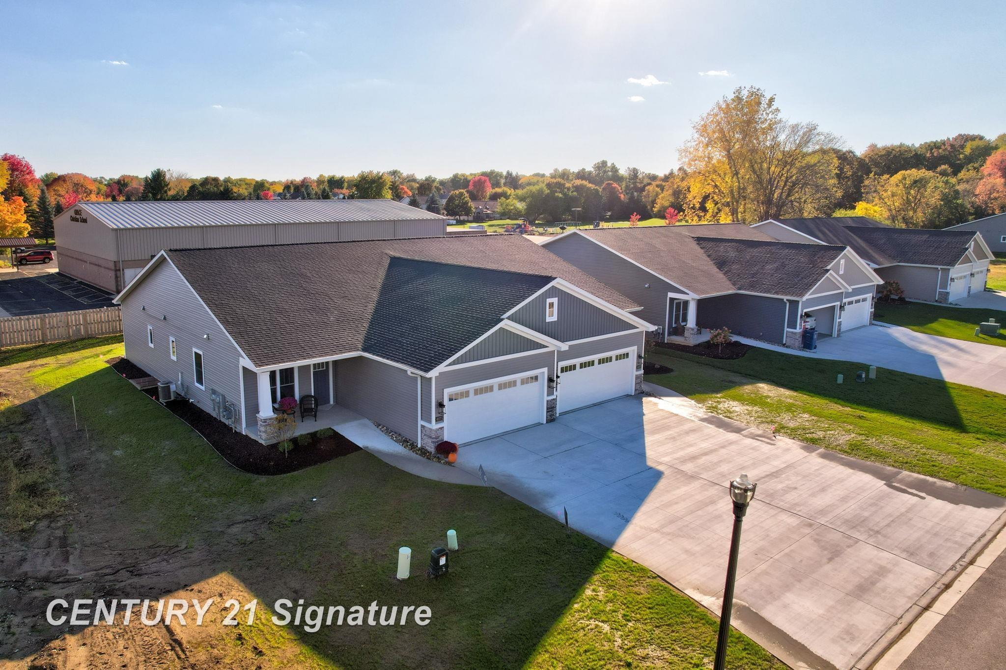 Photo 1 of Condo for sale at 4073 Woodburn Ct, Saginaw, MI 48603 | MLS# 61050161606 | Listing updated on 2026-09-13