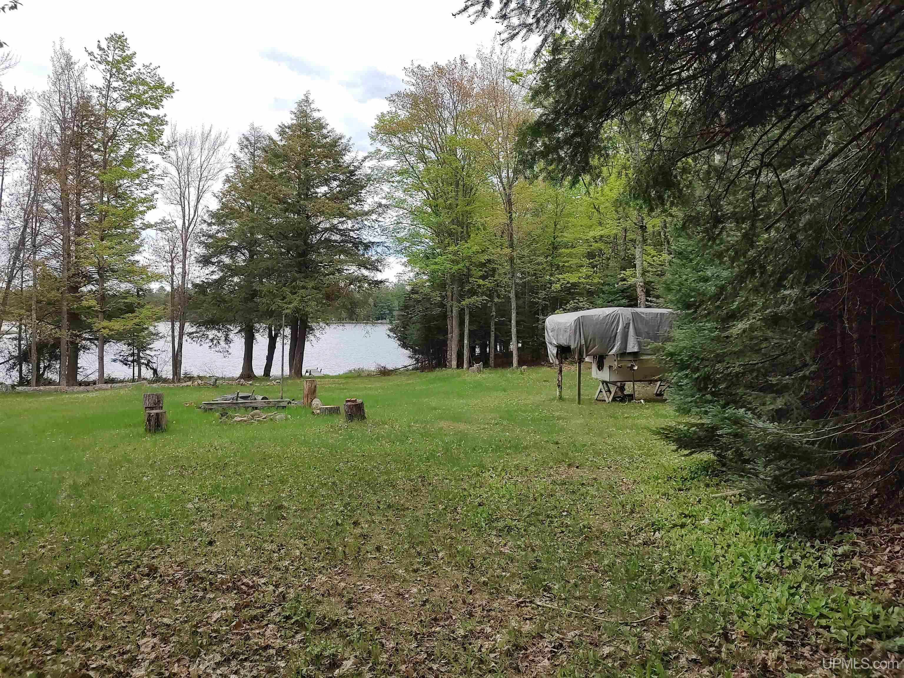 301A-301B Robinson Lake Road, Iron River, MI, 49935