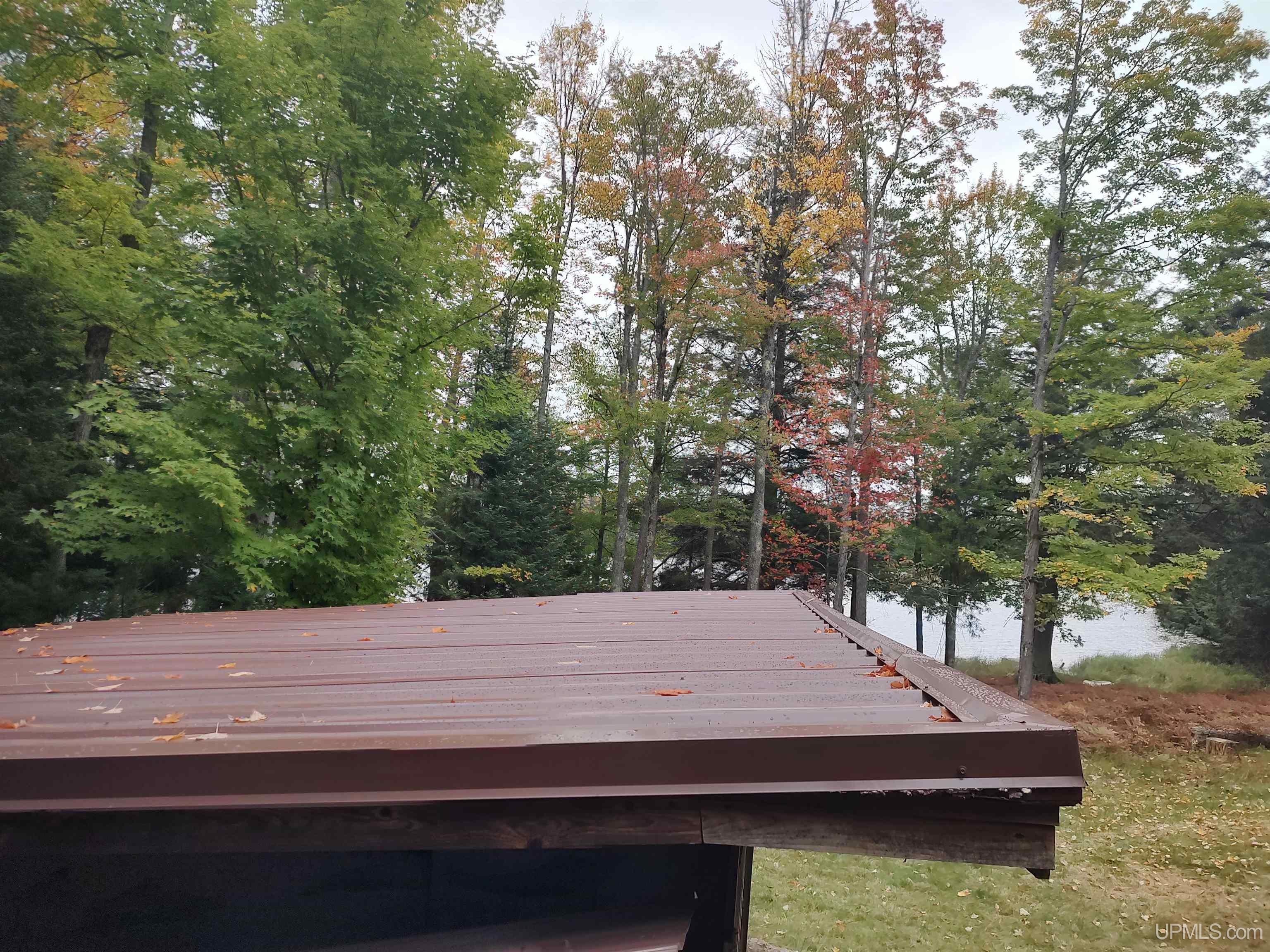 301A-301B Robinson Lake Road, Iron River, MI, 49935
