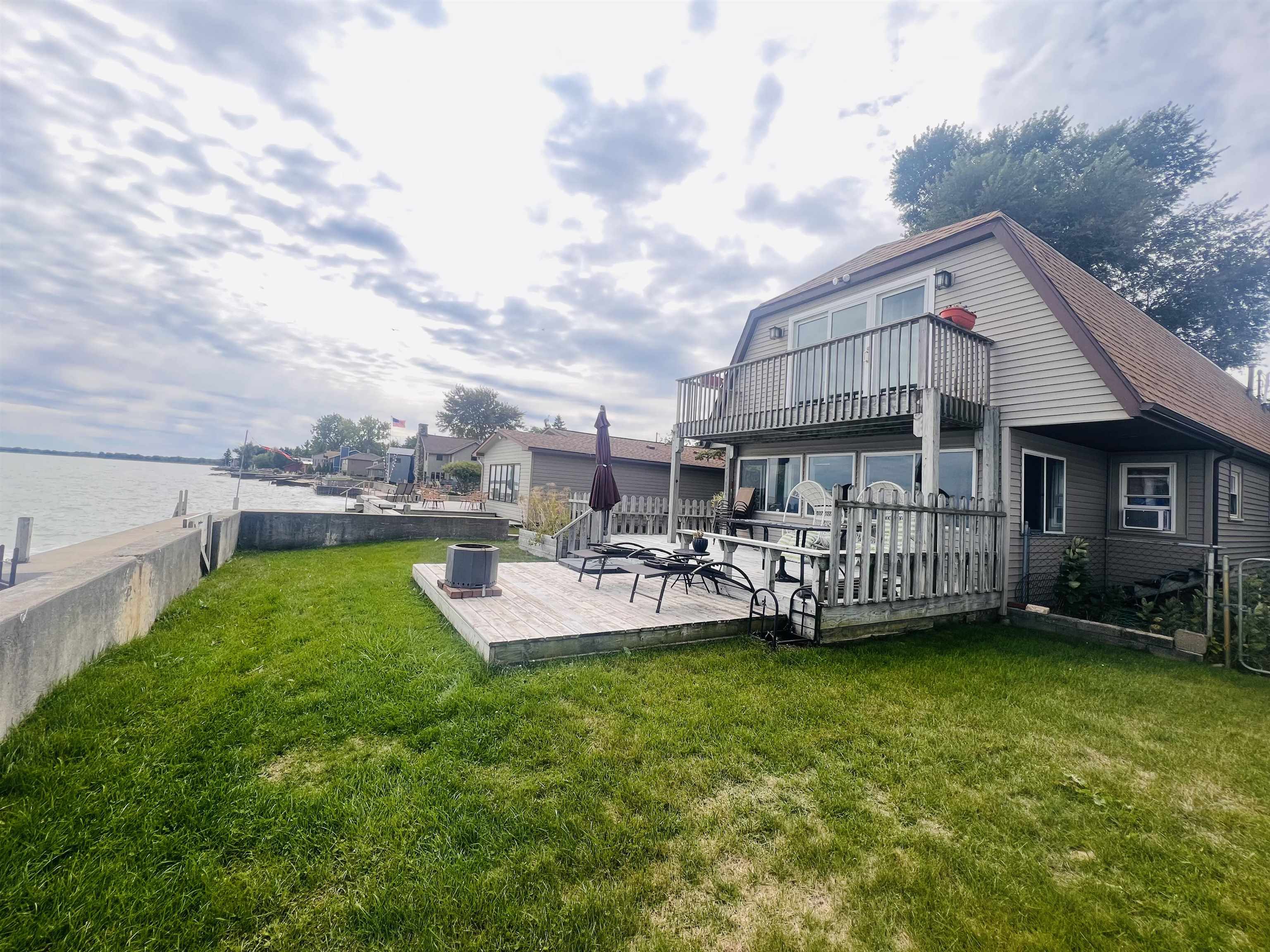 Photo 1 of Single family home for sale at 356 Killarney Beach Rd, Bay City, MI 48706 | MLS# 50172003 | Listing updated on 2026-09-29