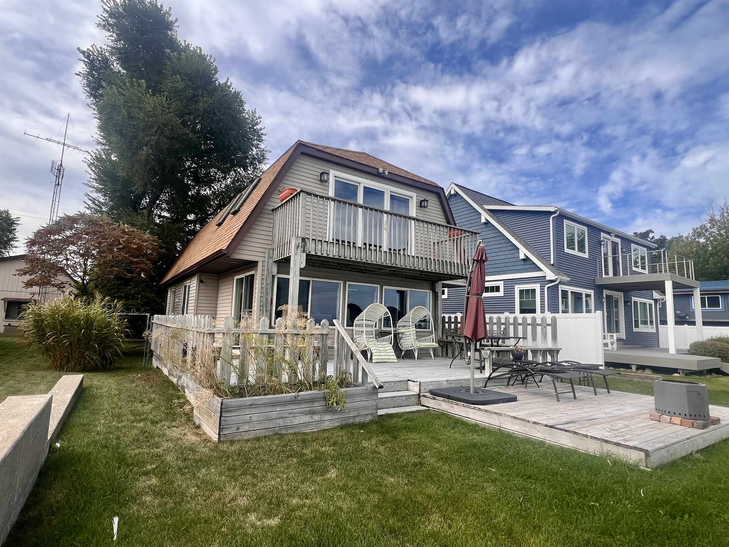 Photo 3 of Single family home for sale at 356 Killarney Beach Rd, Bay City, MI 48706 | MLS# 50172003 | Listing updated on 2026-09-29