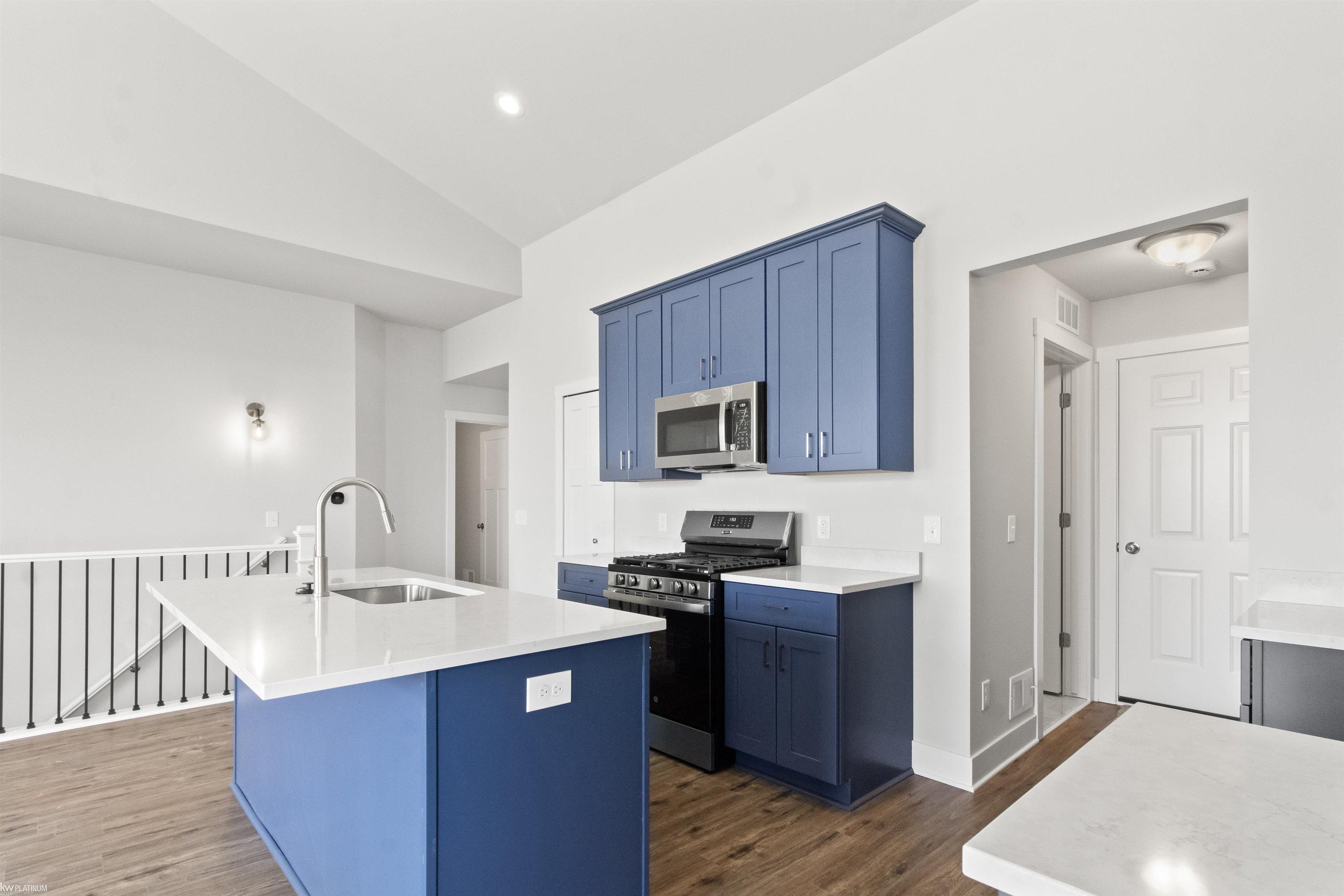  UNIT 14, New Baltimore, MI, 48051