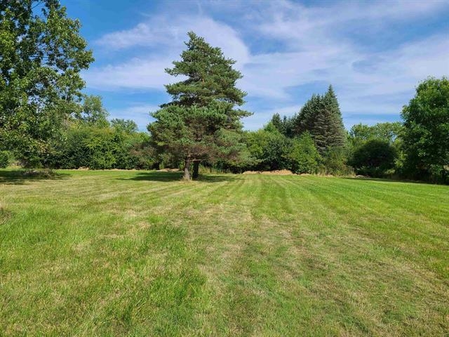 Photo 3 of Sale Pending at 3073 S Elms Rd, Swartz Creek, MI 48473 | MLS# 50173474 | Listing updated on 2026-09-23