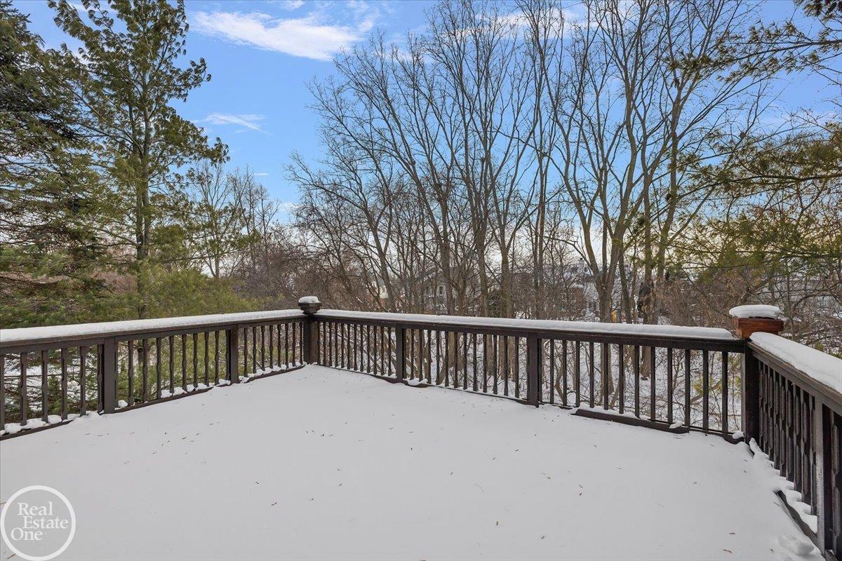 Rochester Hills, MI, 48306-3584