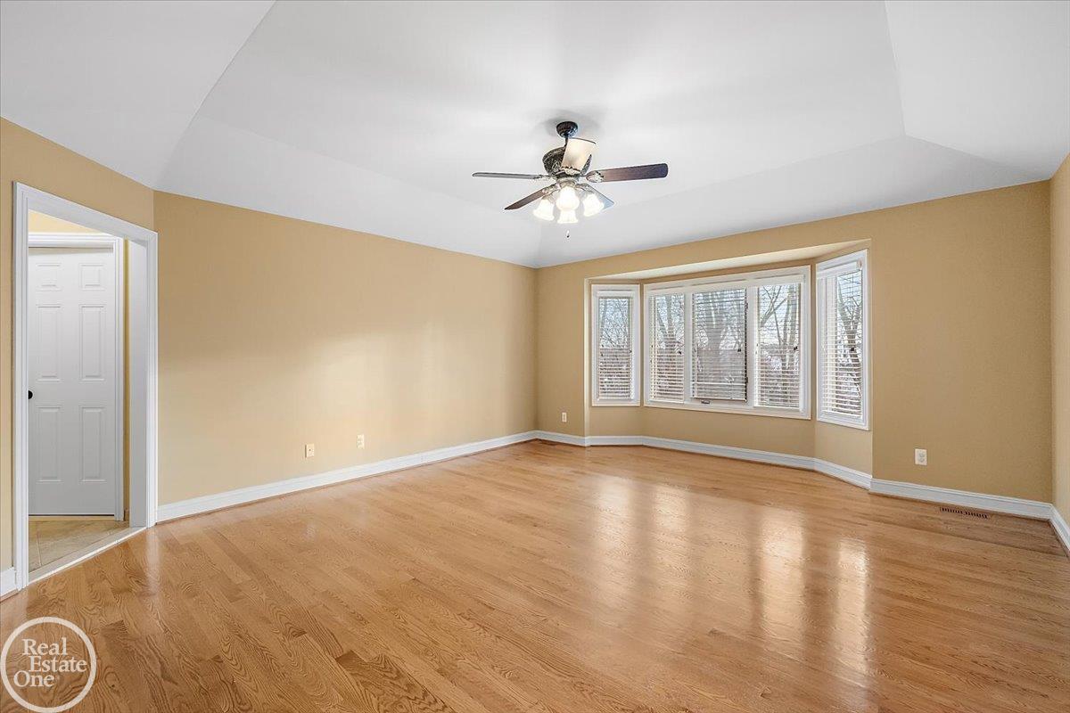 Rochester Hills, MI, 48306-3584