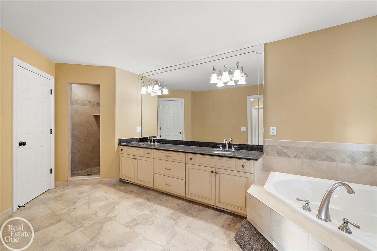 Rochester Hills, MI, 48306-3584