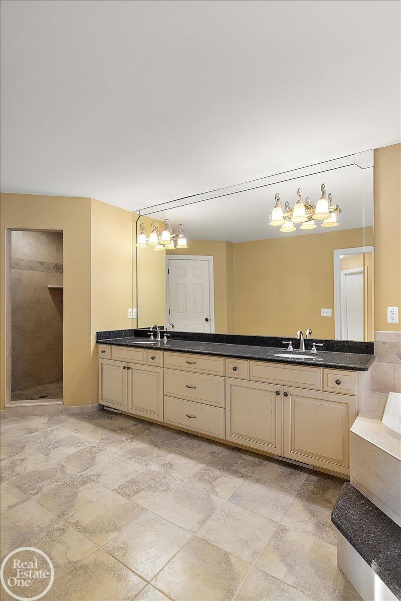 Rochester Hills, MI, 48306-3584