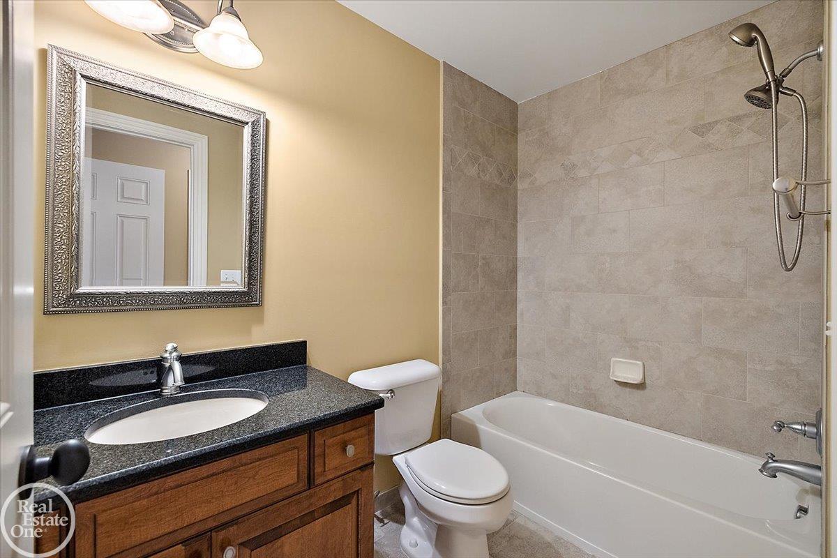 Rochester Hills, MI, 48306-3584