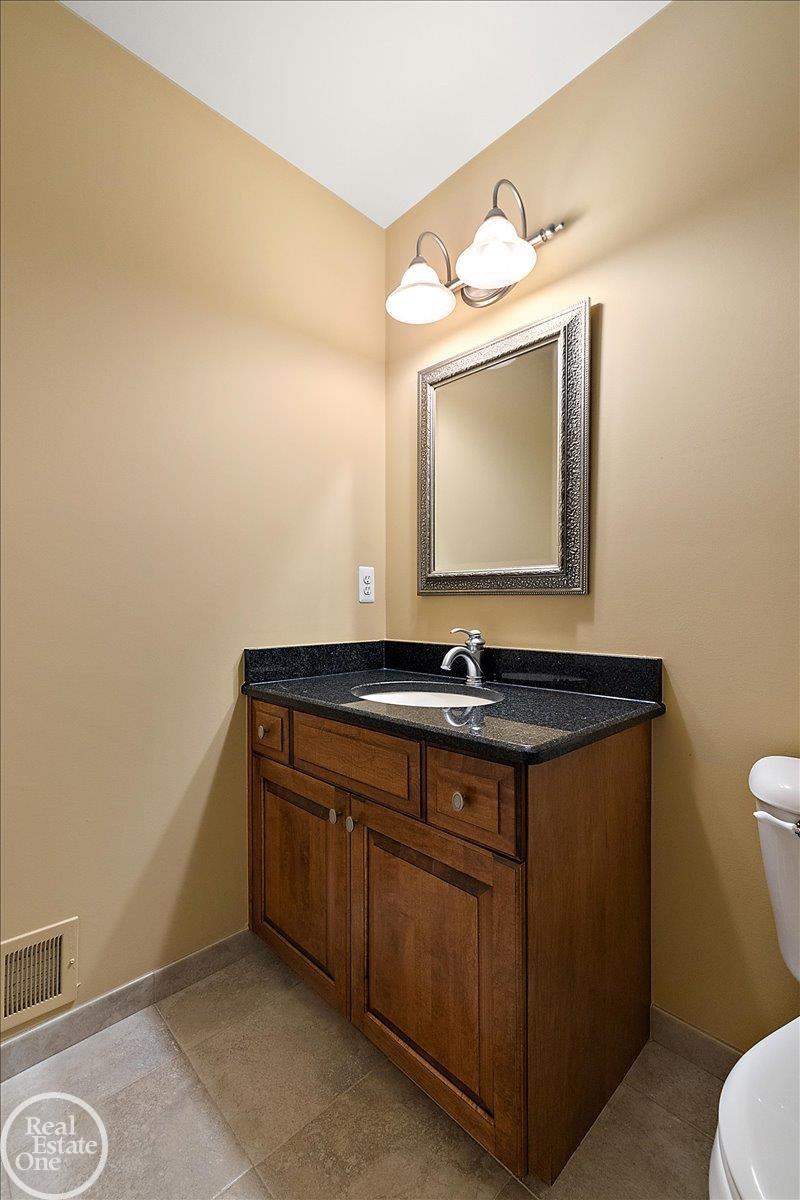 Rochester Hills, MI, 48306-3584