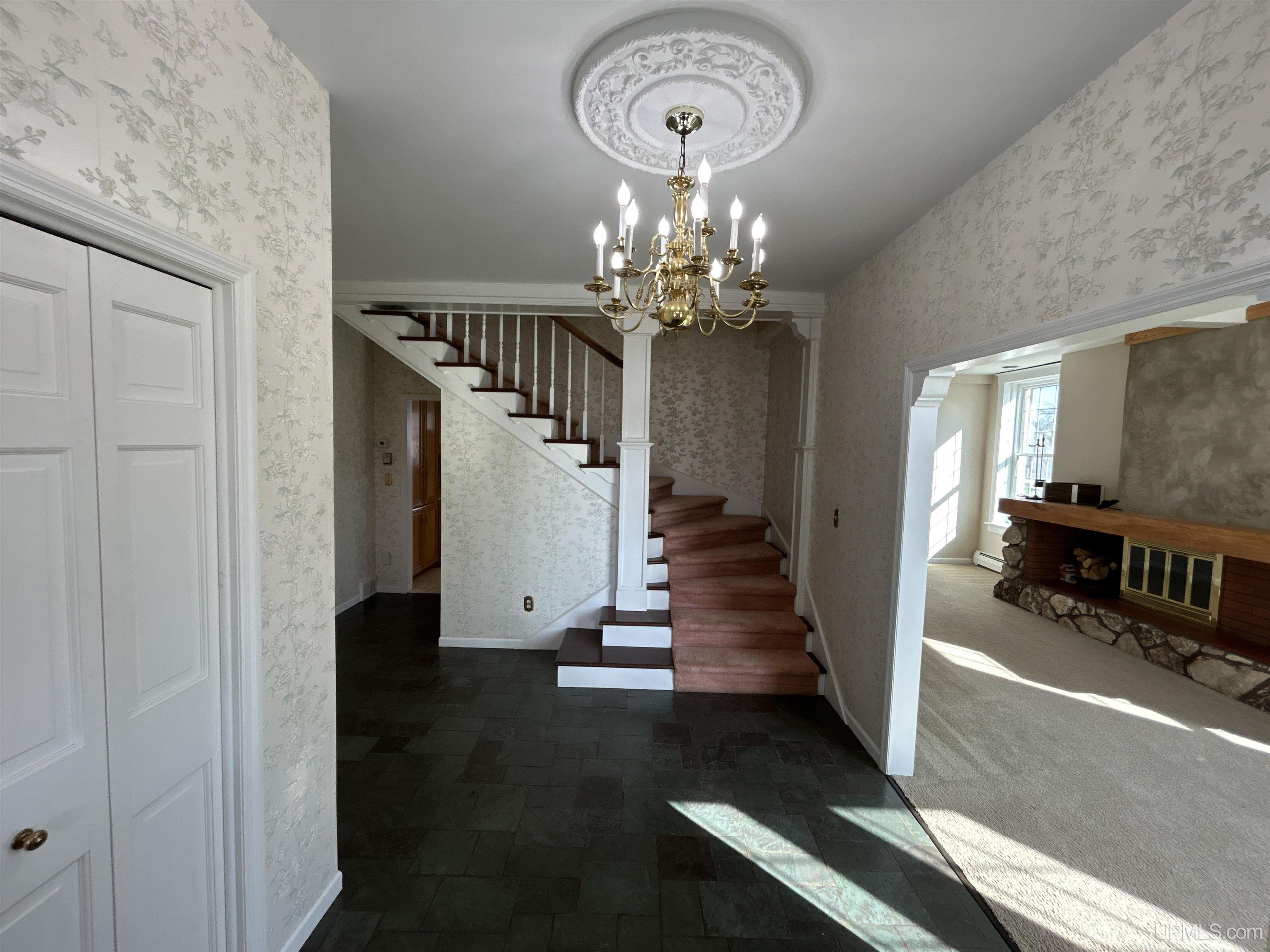 258 W Jasper Street, Gwinn, MI, 49841