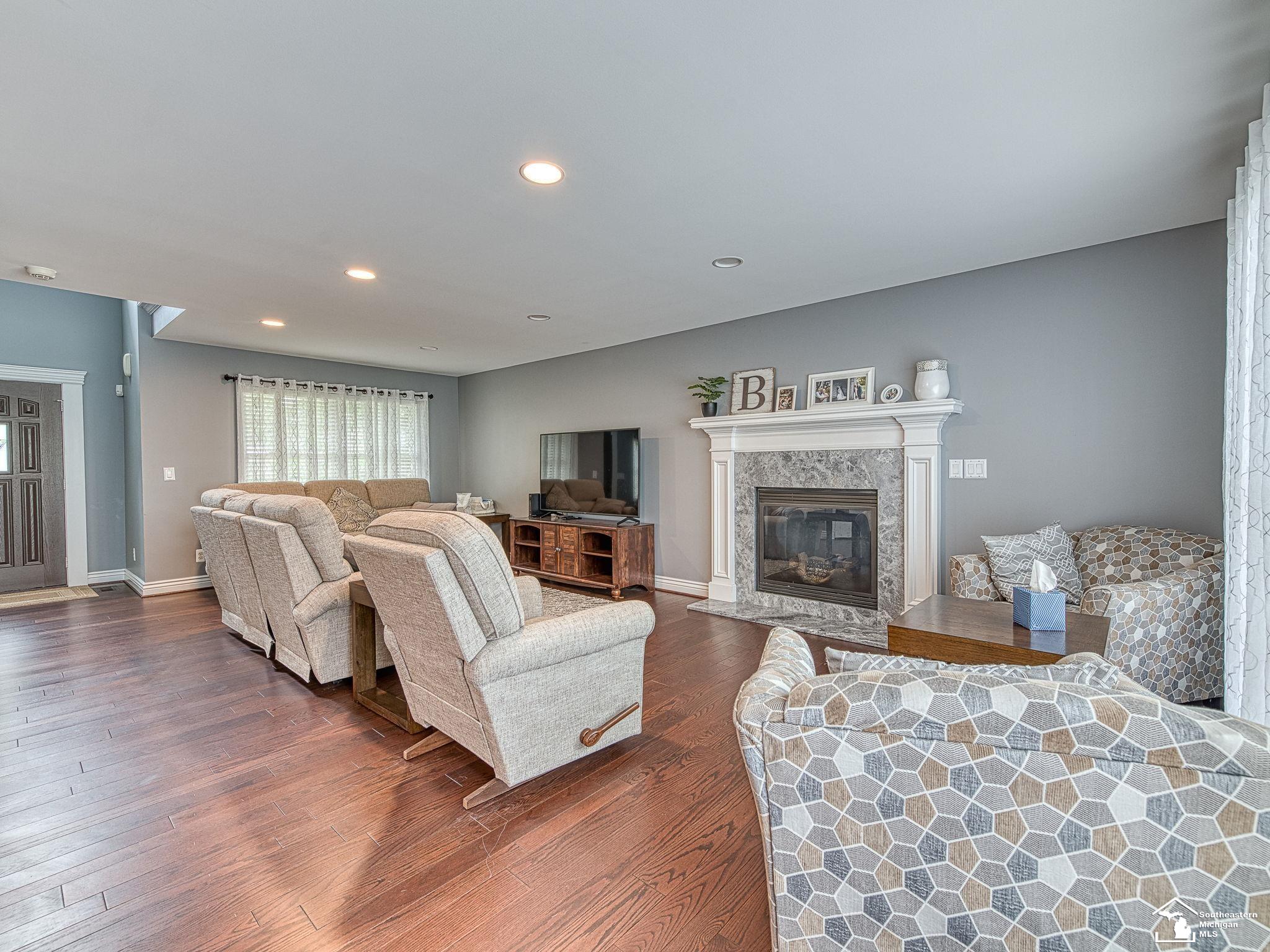 Homes for sale in Dundee Village Monroe, MI | 469 Corinth Cir, Dundee Village Monroe, MI 48131 | MLS# 57050175241