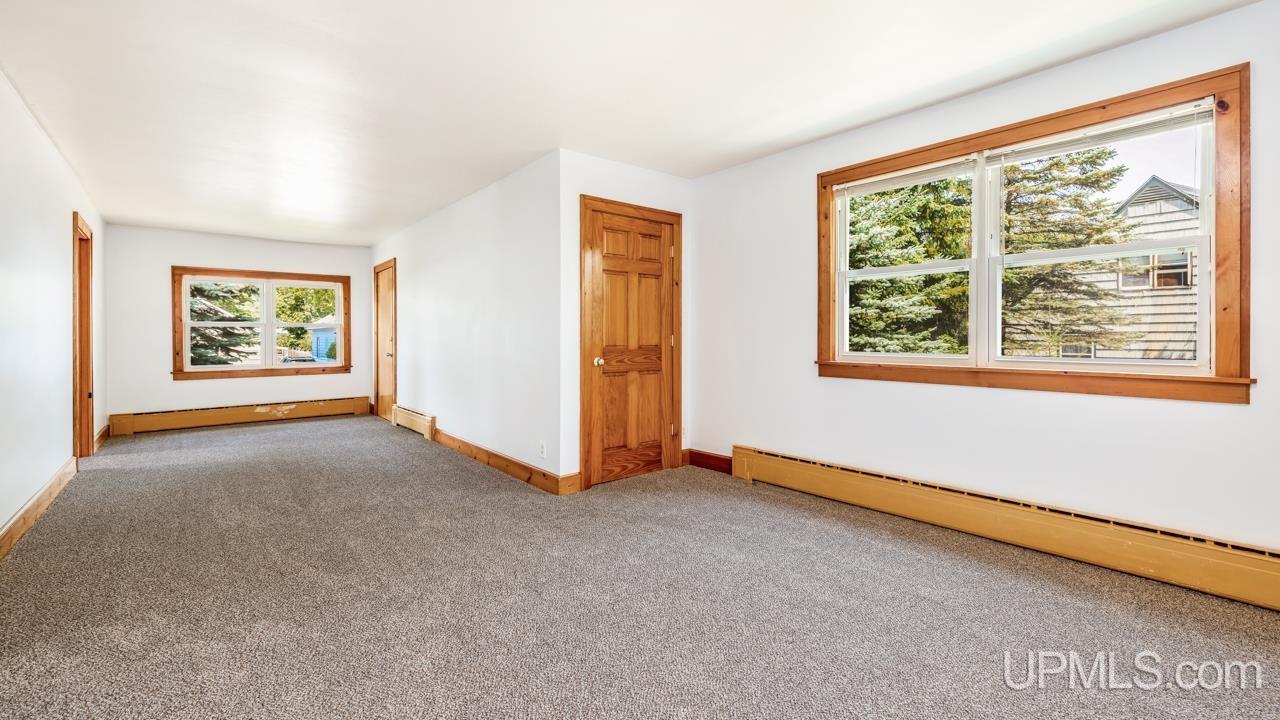 2nd image of 1305 W B St, Iron Mountain, MI 49801 | MLS# 50180917