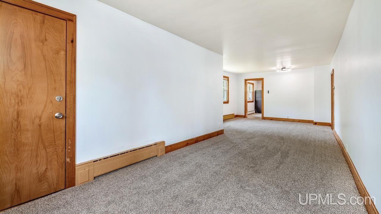 3rd image of 1305 W B St, Iron Mountain, MI 49801 | MLS# 50180917