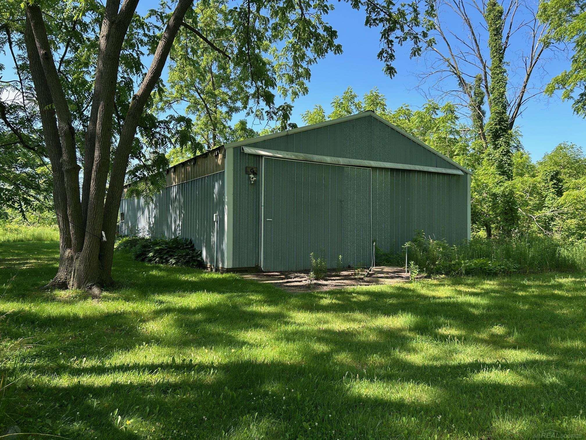 4550 Snover Road, Deckerville, MI, 48427