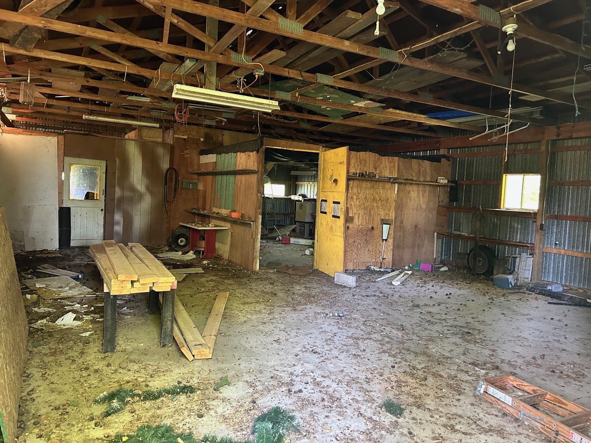 4550 Snover Road, Deckerville, MI, 48427