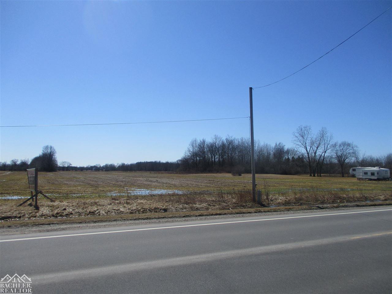 Vacant Marine City Highway Vacant 26-mile road photo 2