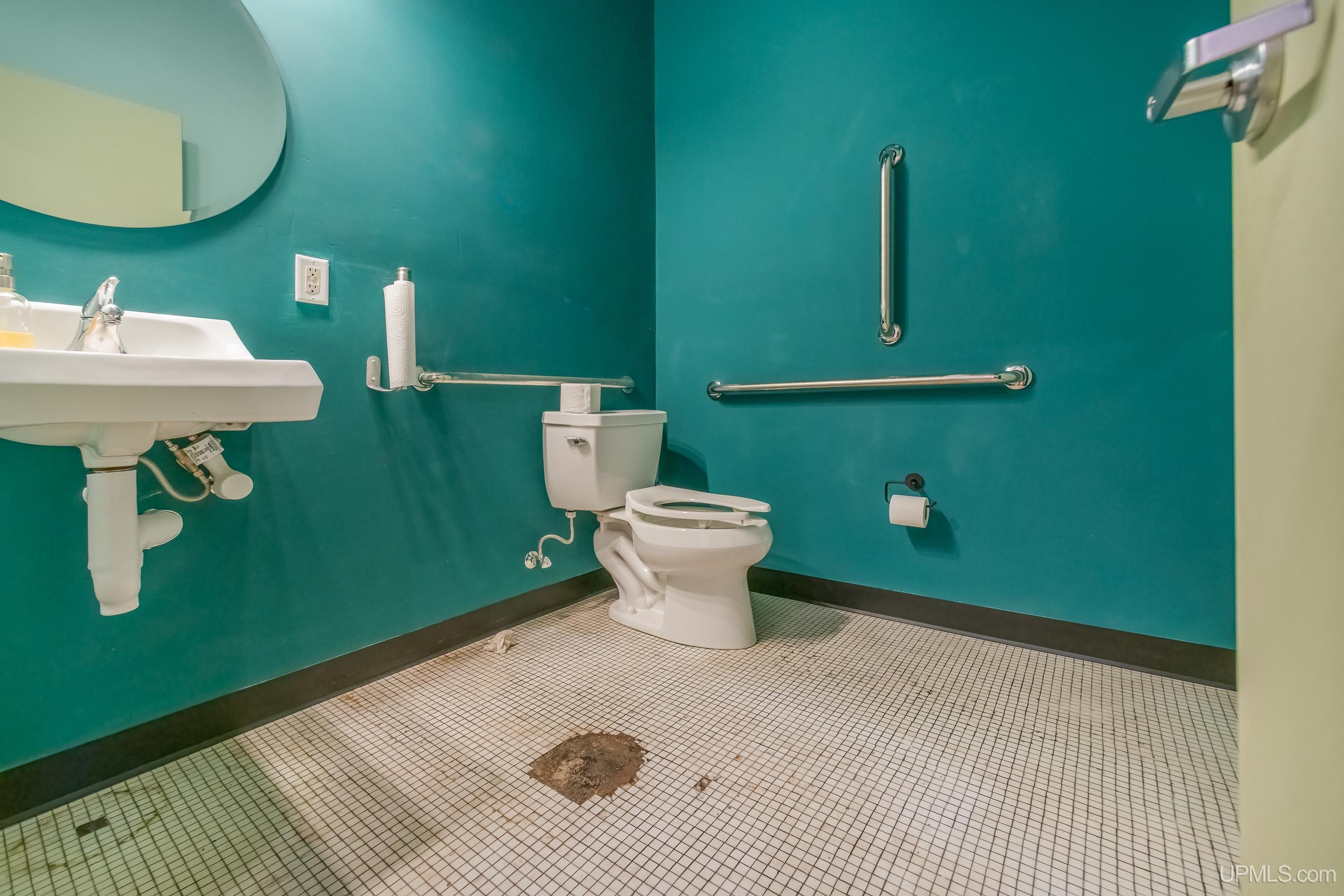 MLS 50184129 Large photo number 40 