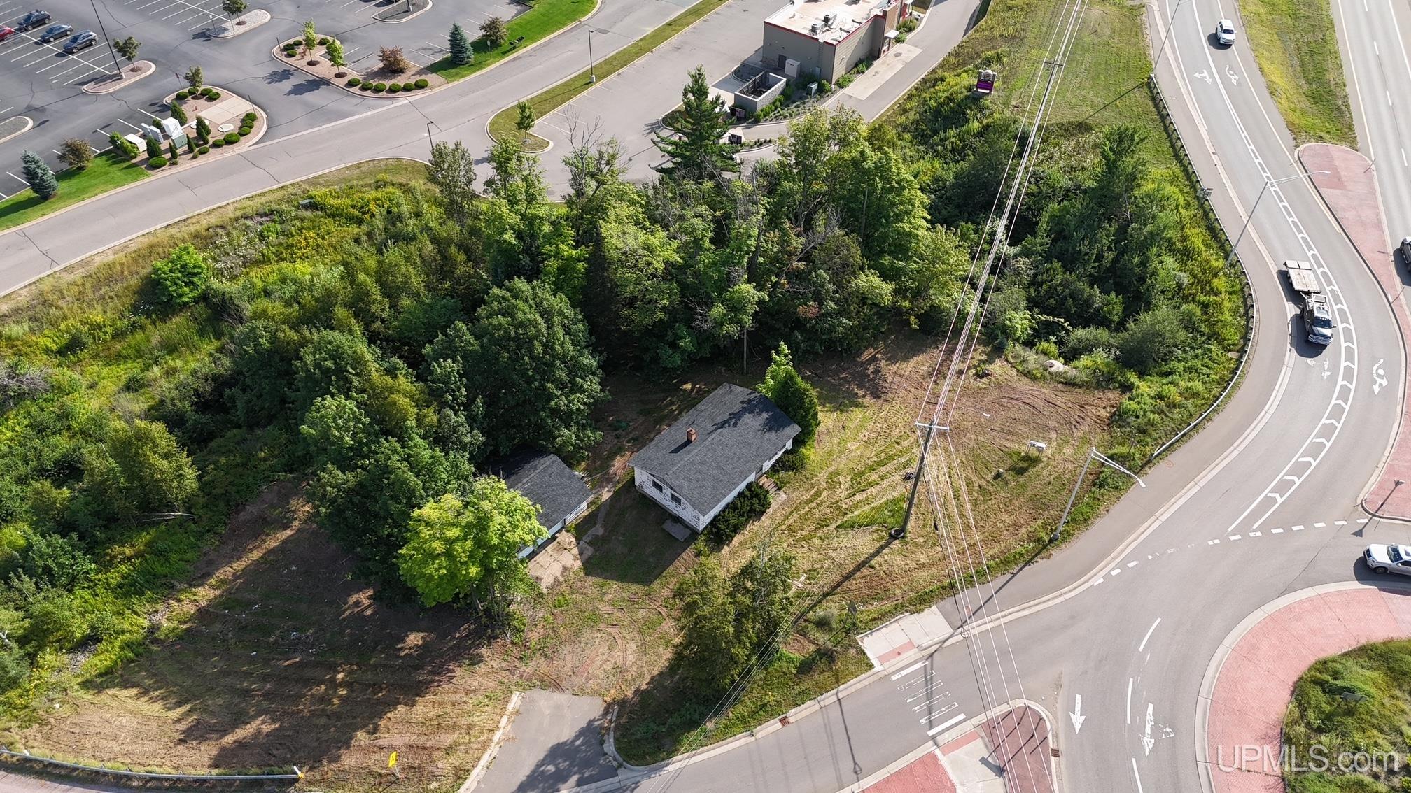 240 Brickyard Road, Marquette MI 49855, 50184854