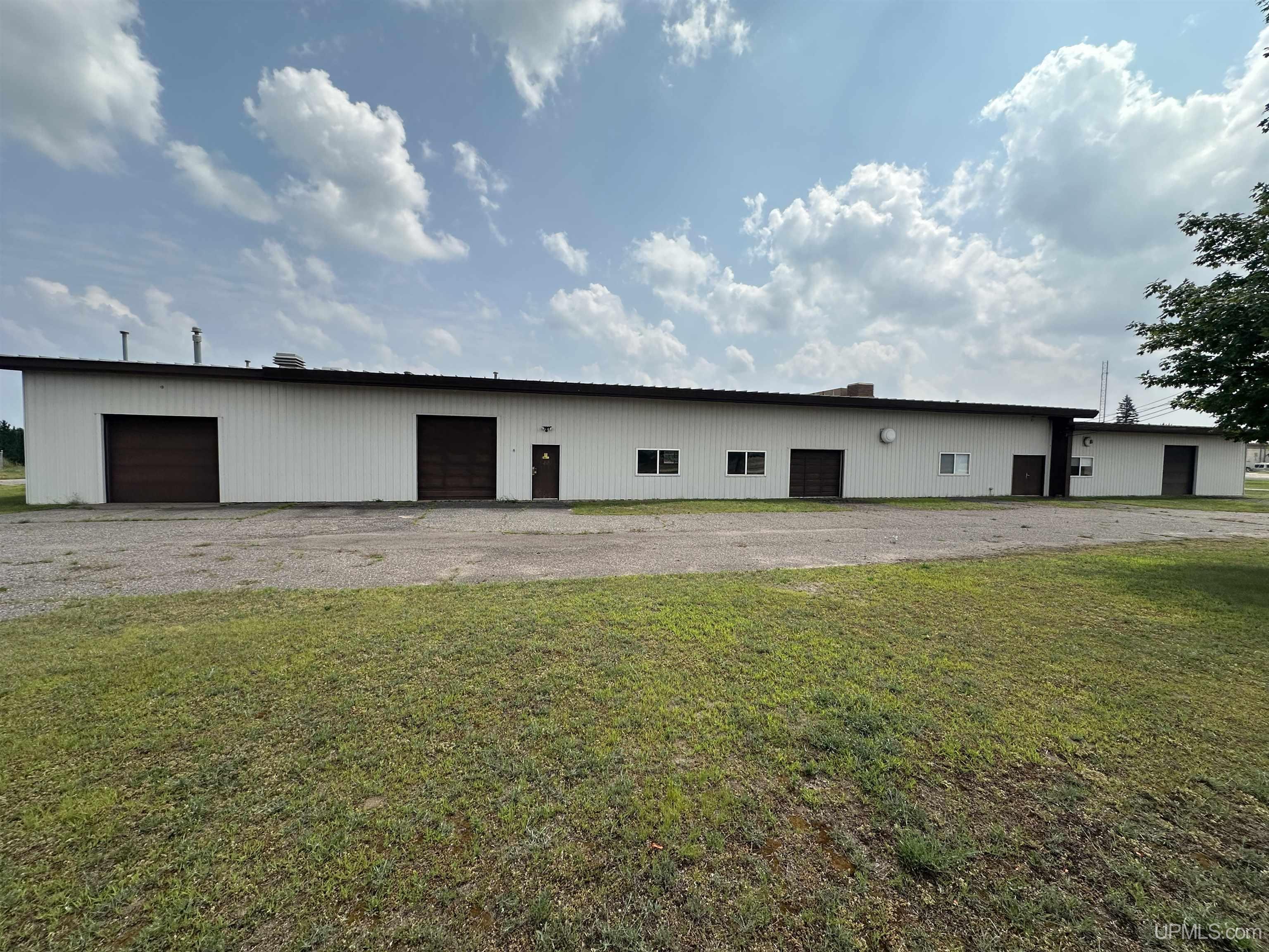 MLS 50184857 Large photo number 2 