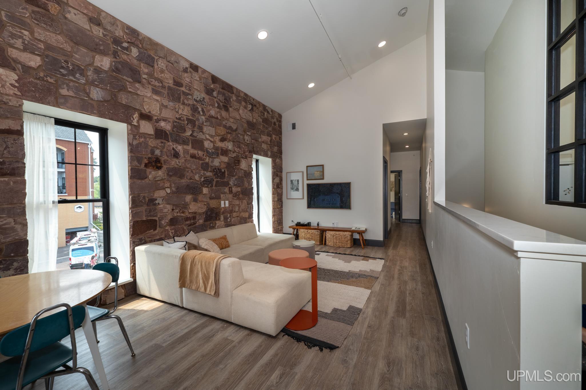 MLS 50184863 Large photo number 6 