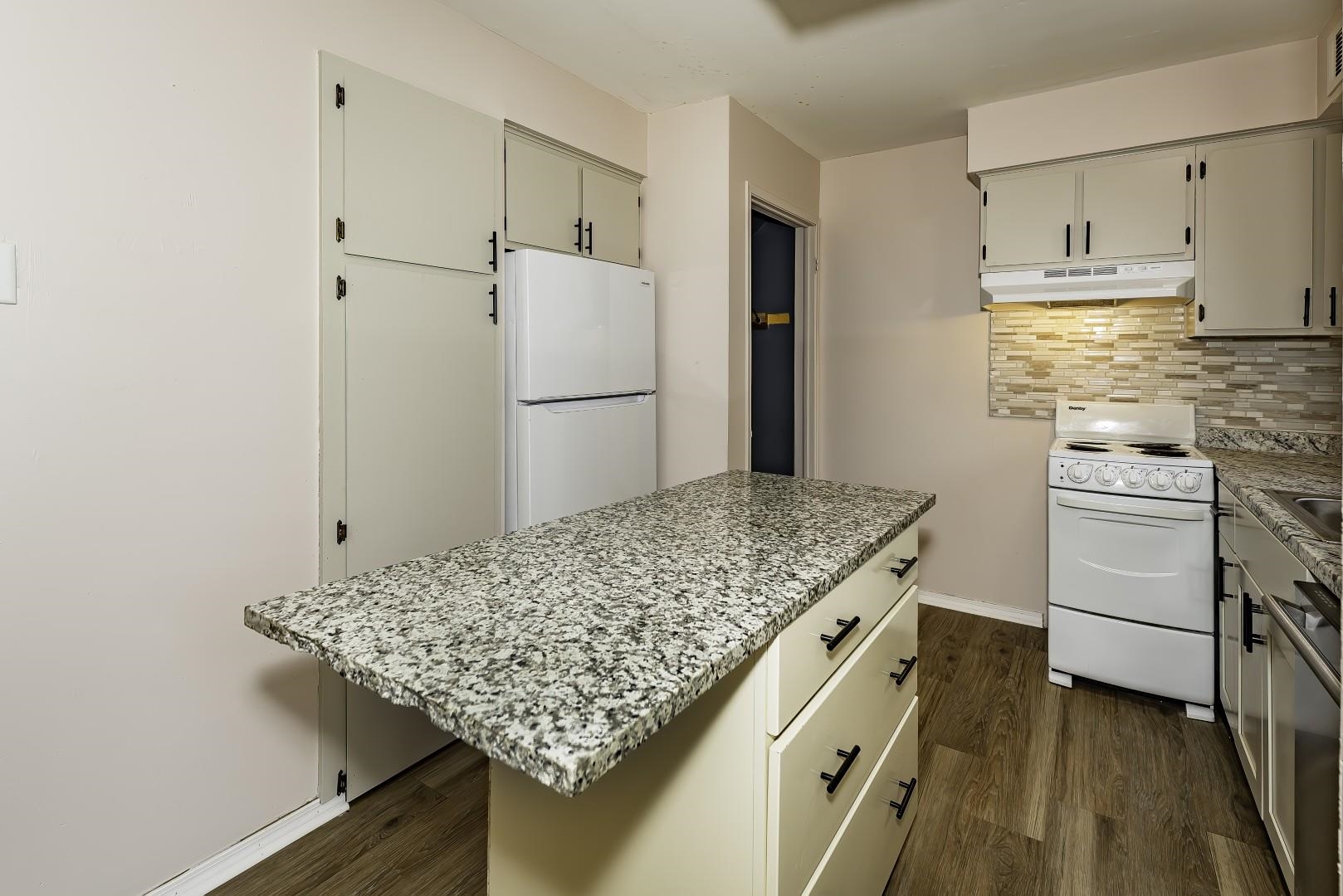 3076 Wolverine, Ann Arbor, MI 48108 Photo