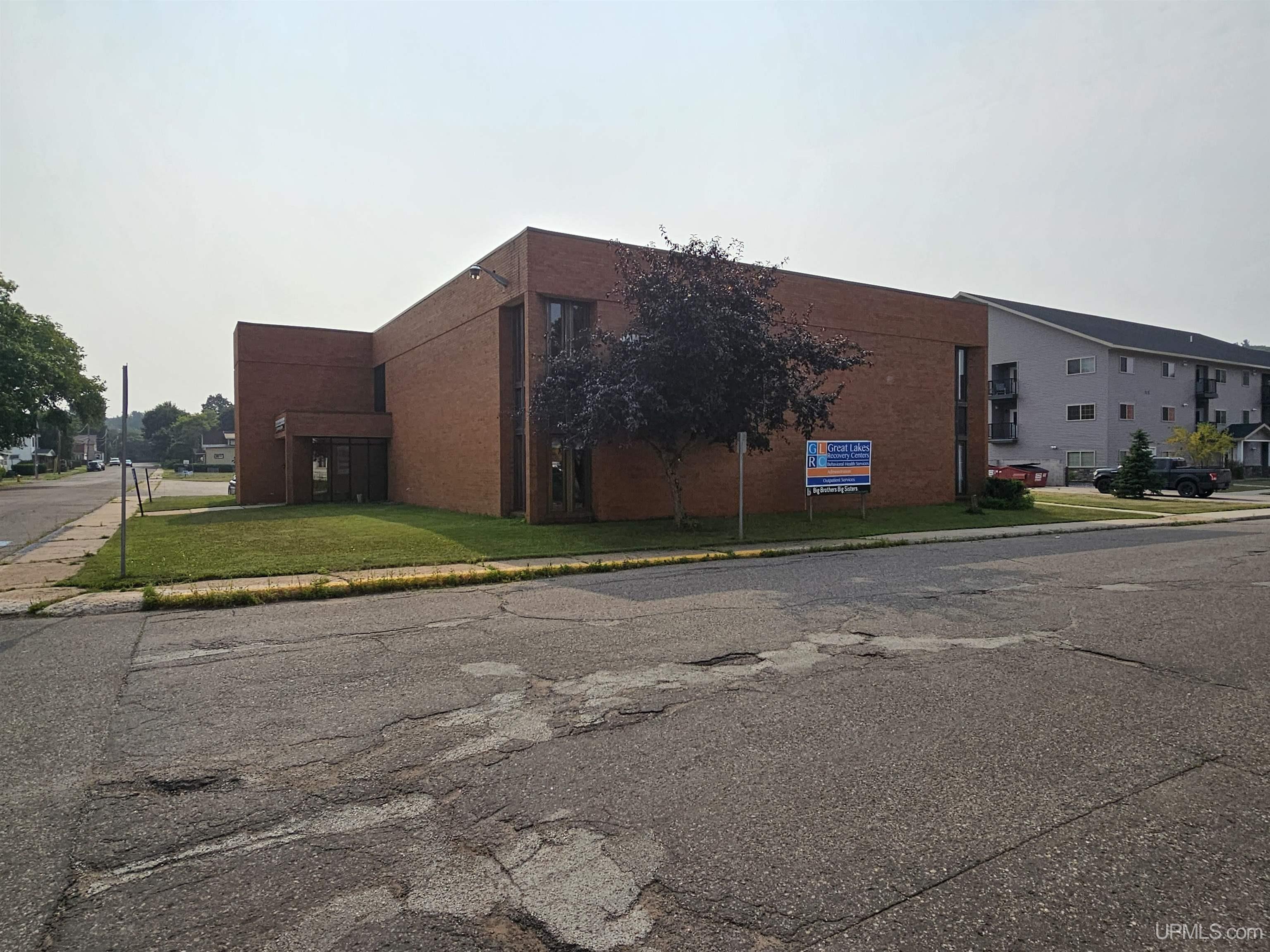 MLS 50185468 Large photo number 4 