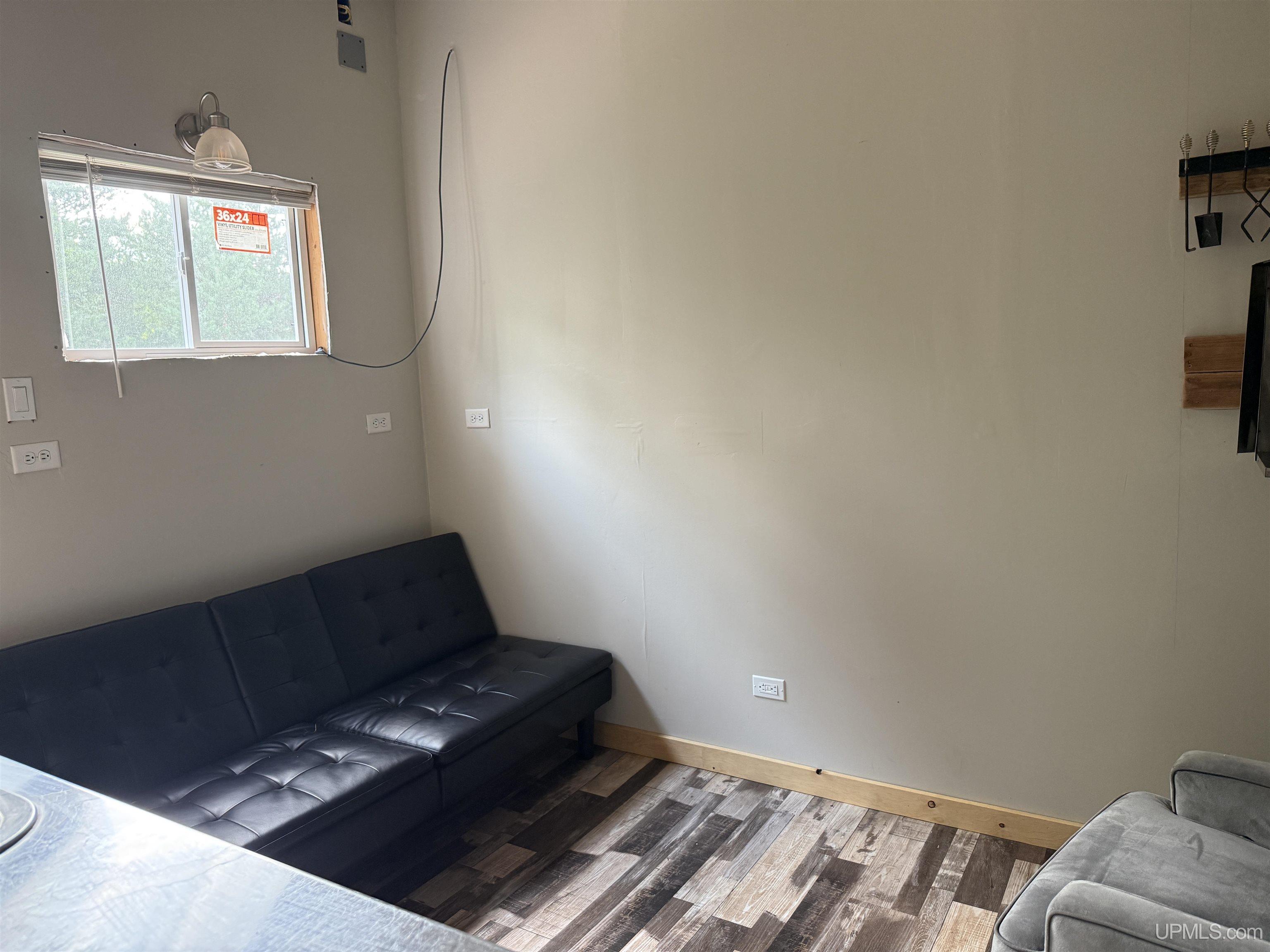 MLS 50185485 Large photo number 6 