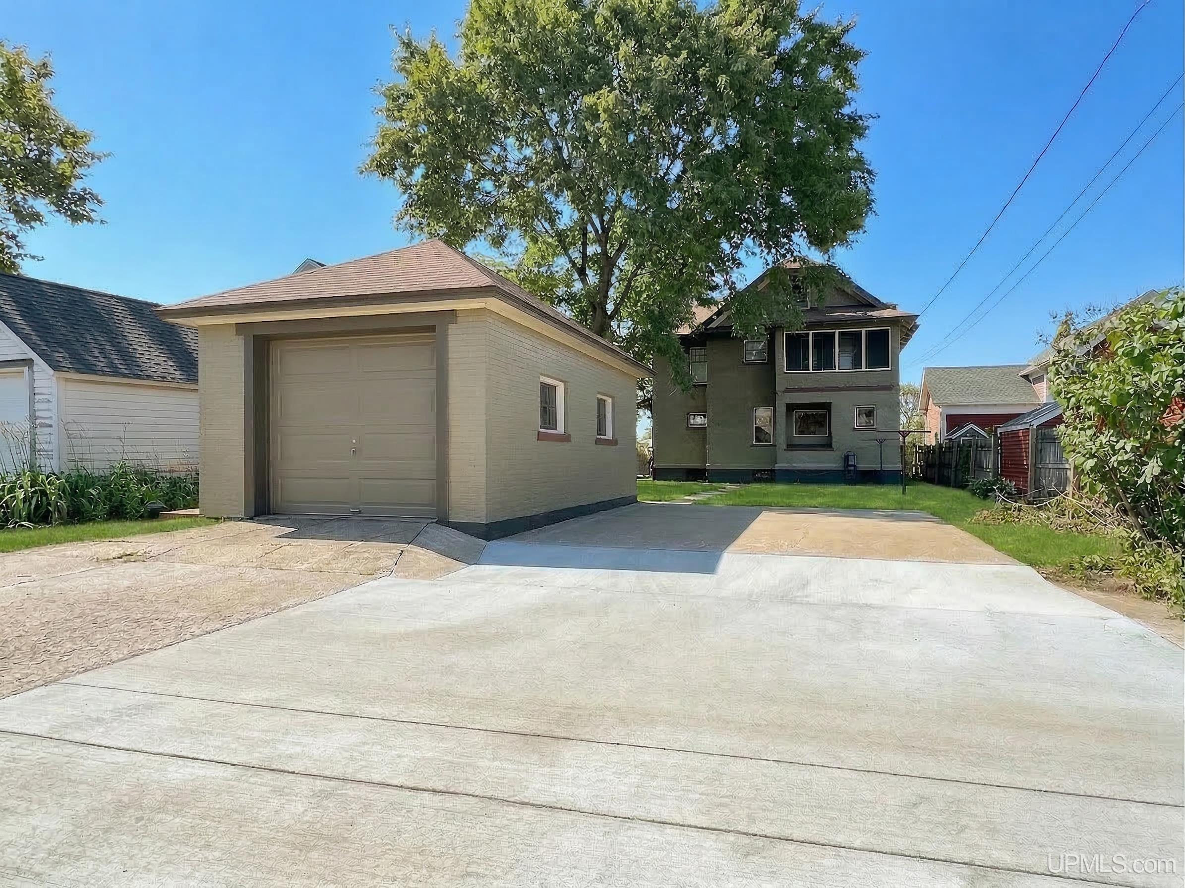 605 Ogden Avenue, Escanaba, MI, 49829