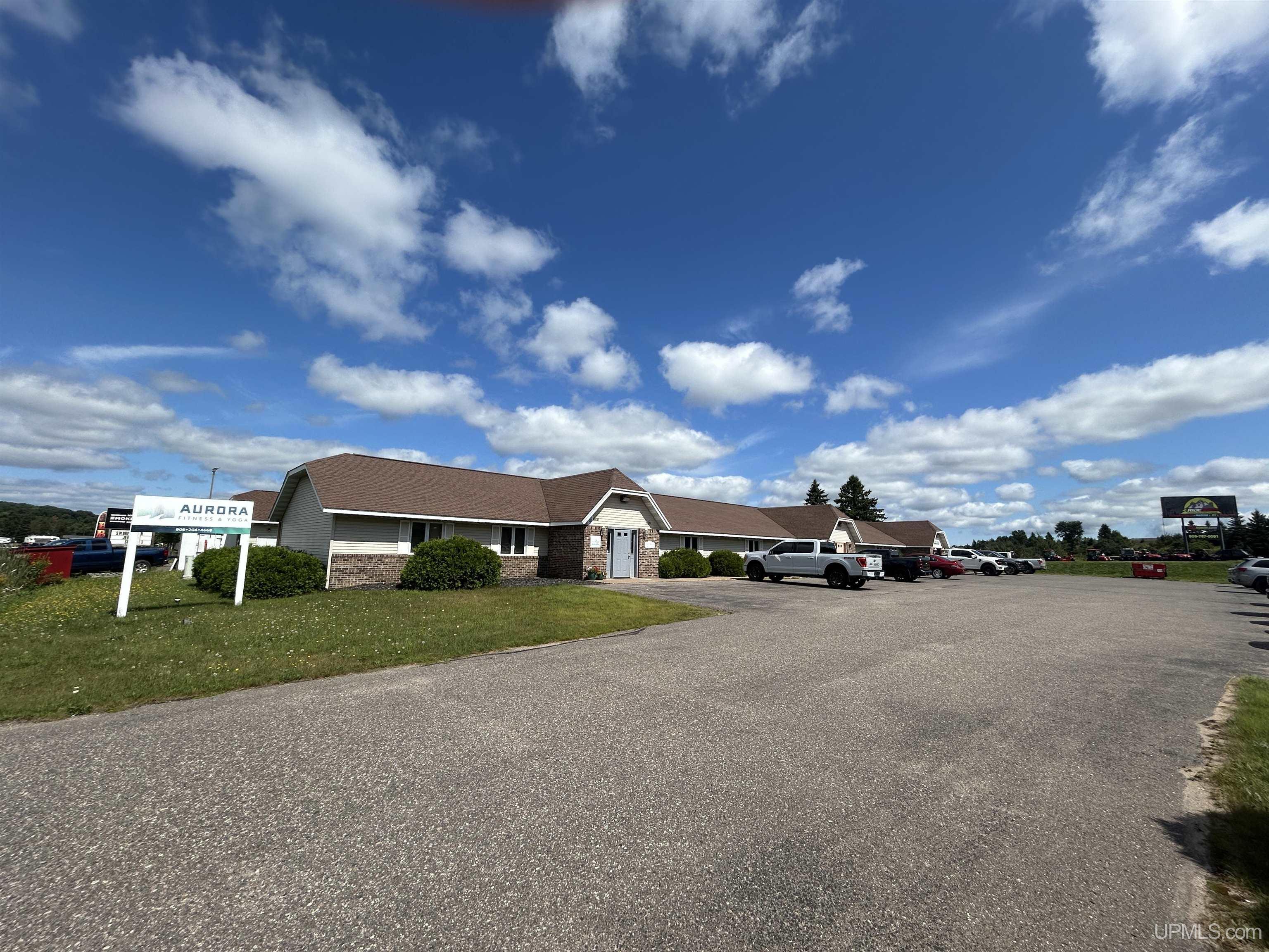Commercial Listing MLS Number 50186023