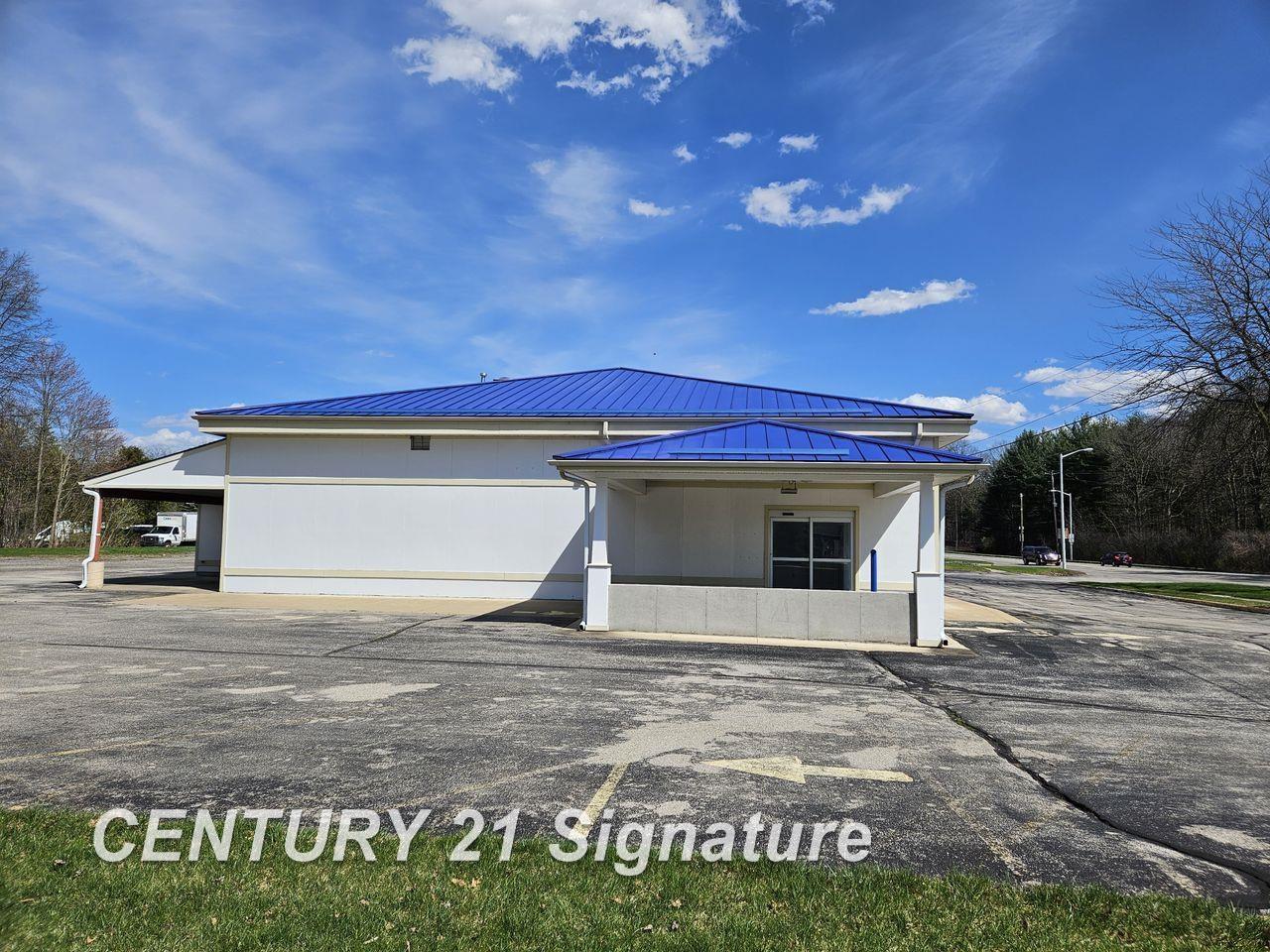 2706 N Saginaw Road, Midland, MI, 48640