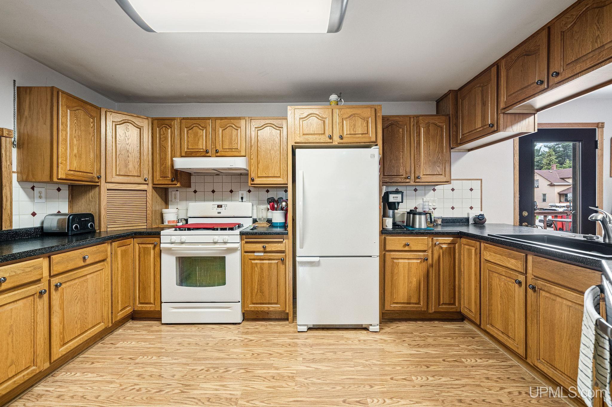 MLS 50186436 Large photo number 8 