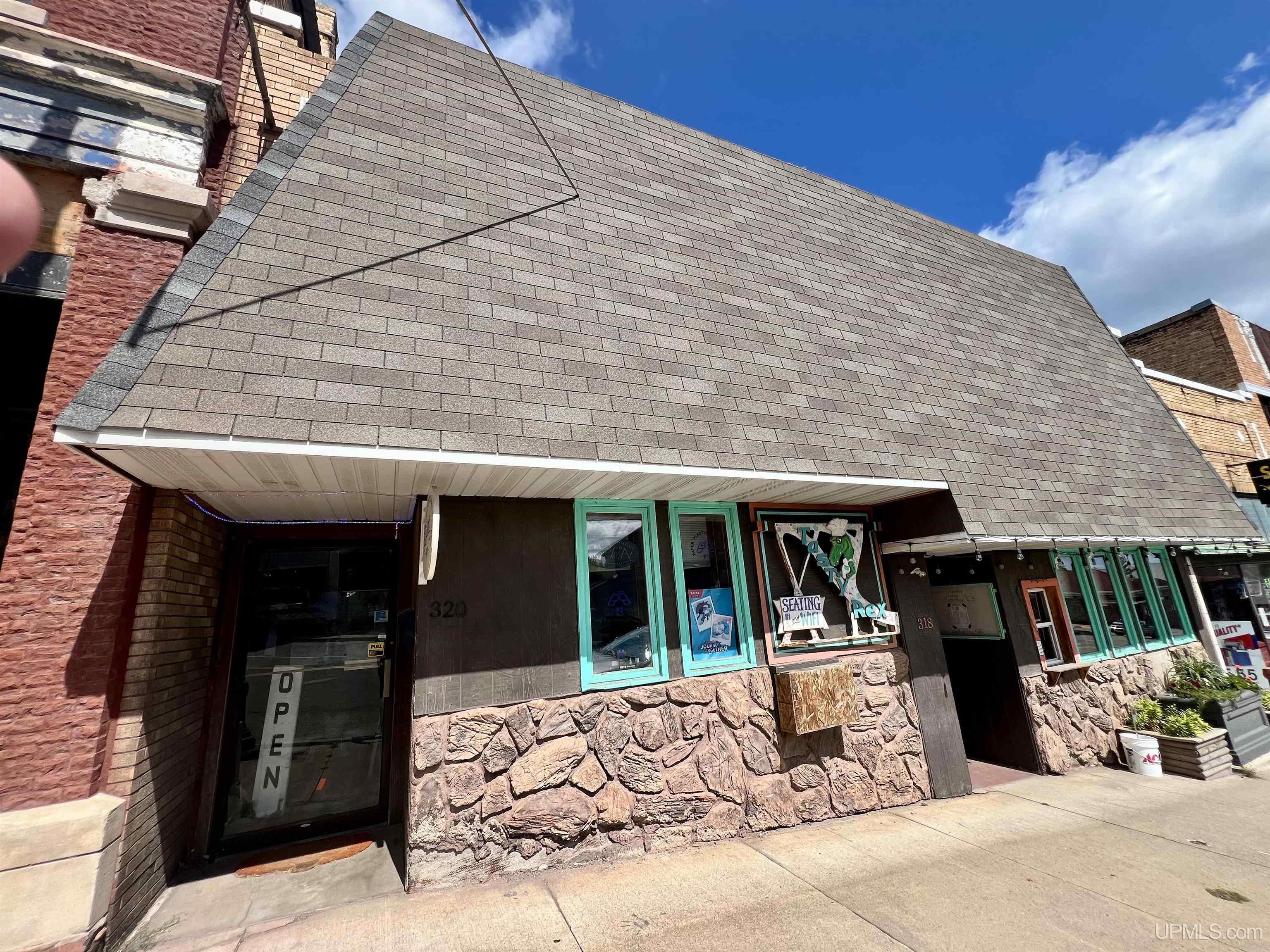 Commercial Listing MLS Number 50186493